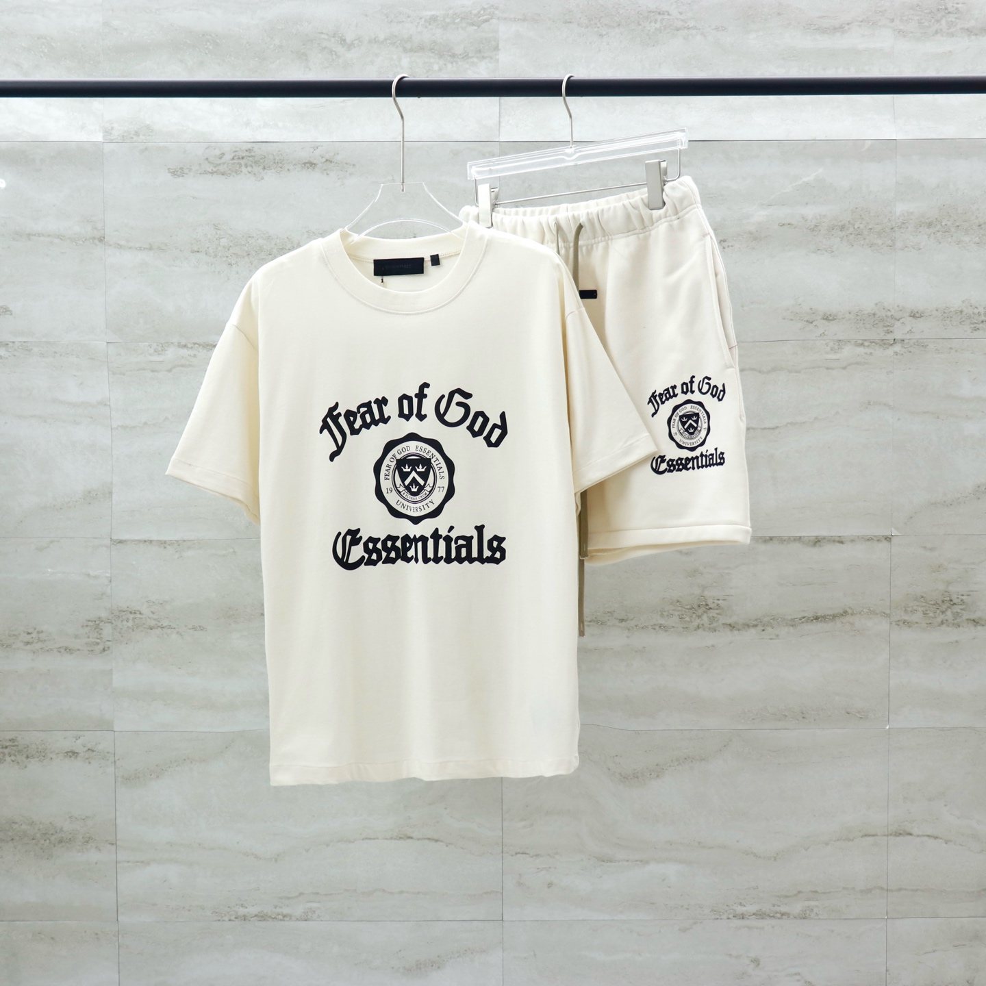 Fear of God Essentials Matching Set – T-Shirt and Shorts - Beige, Size S-XL 4 i1743144243072 9244 0 5