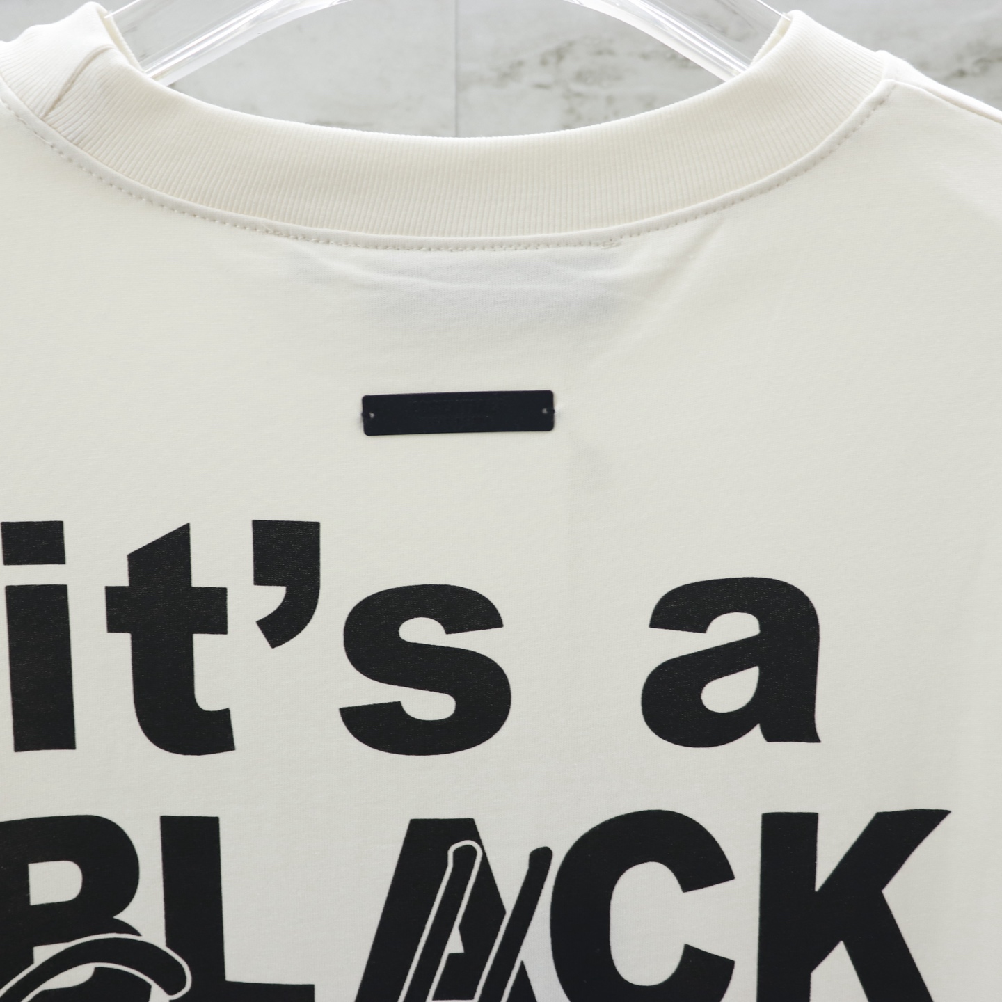 Fear of God Essentials Crew Neck T-Shirt - Classic Design - Available in S-XL 8 i1743144243098 7033 0 7