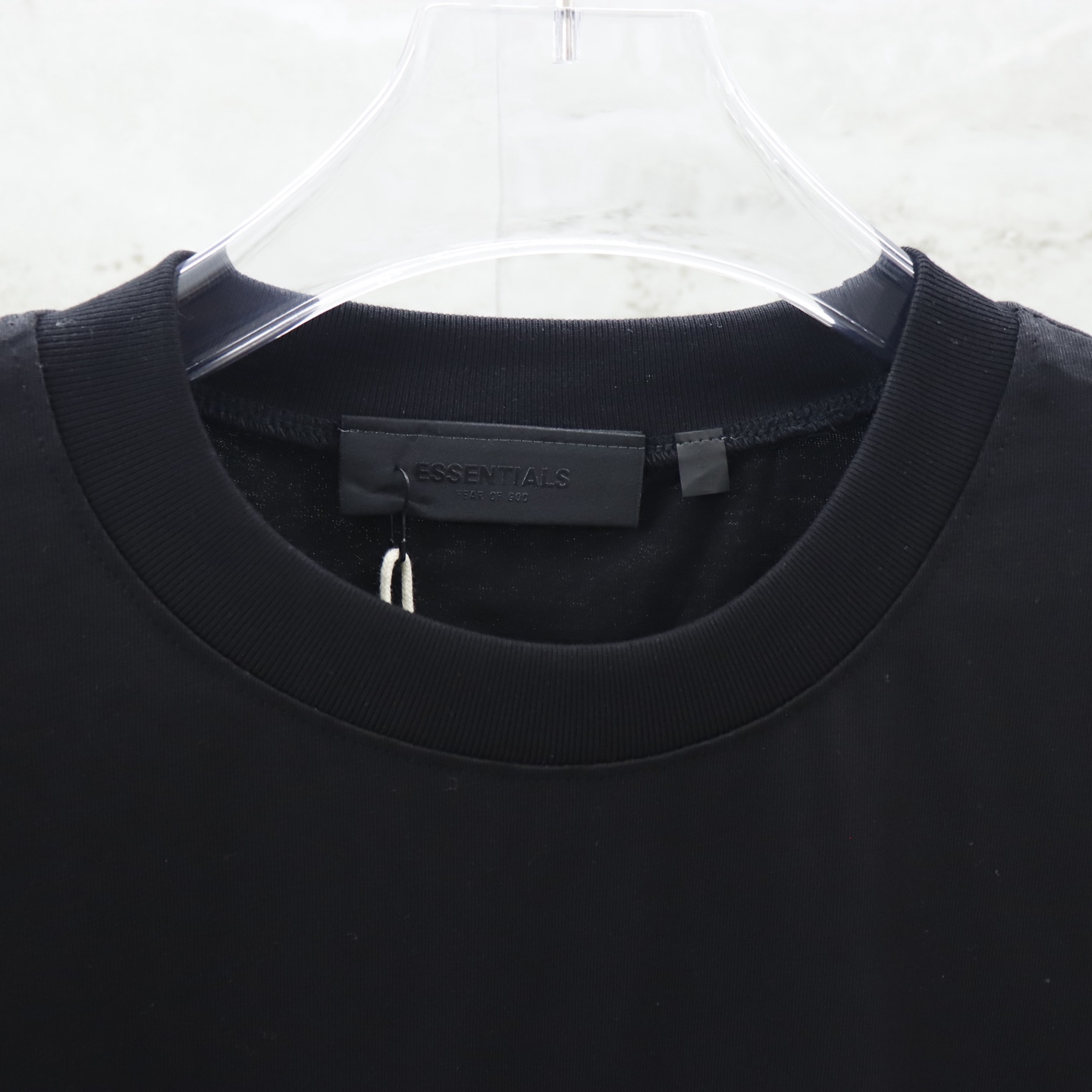 Fear of God Essentials Crew Neck T-Shirt - Soft Cotton Tee 8 i1743144364584 3116 0 5