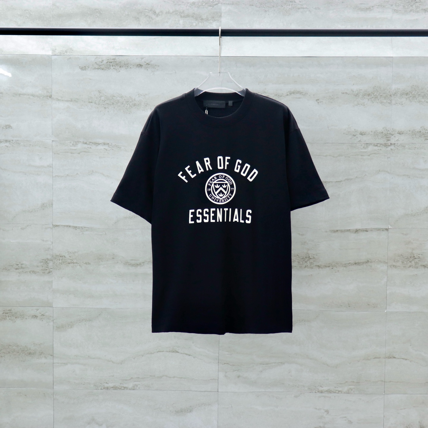 Fear of God Essentials Crew Neck T-Shirt | Short Sleeve Tee for Men 1 i1743147774927 1595 0 7