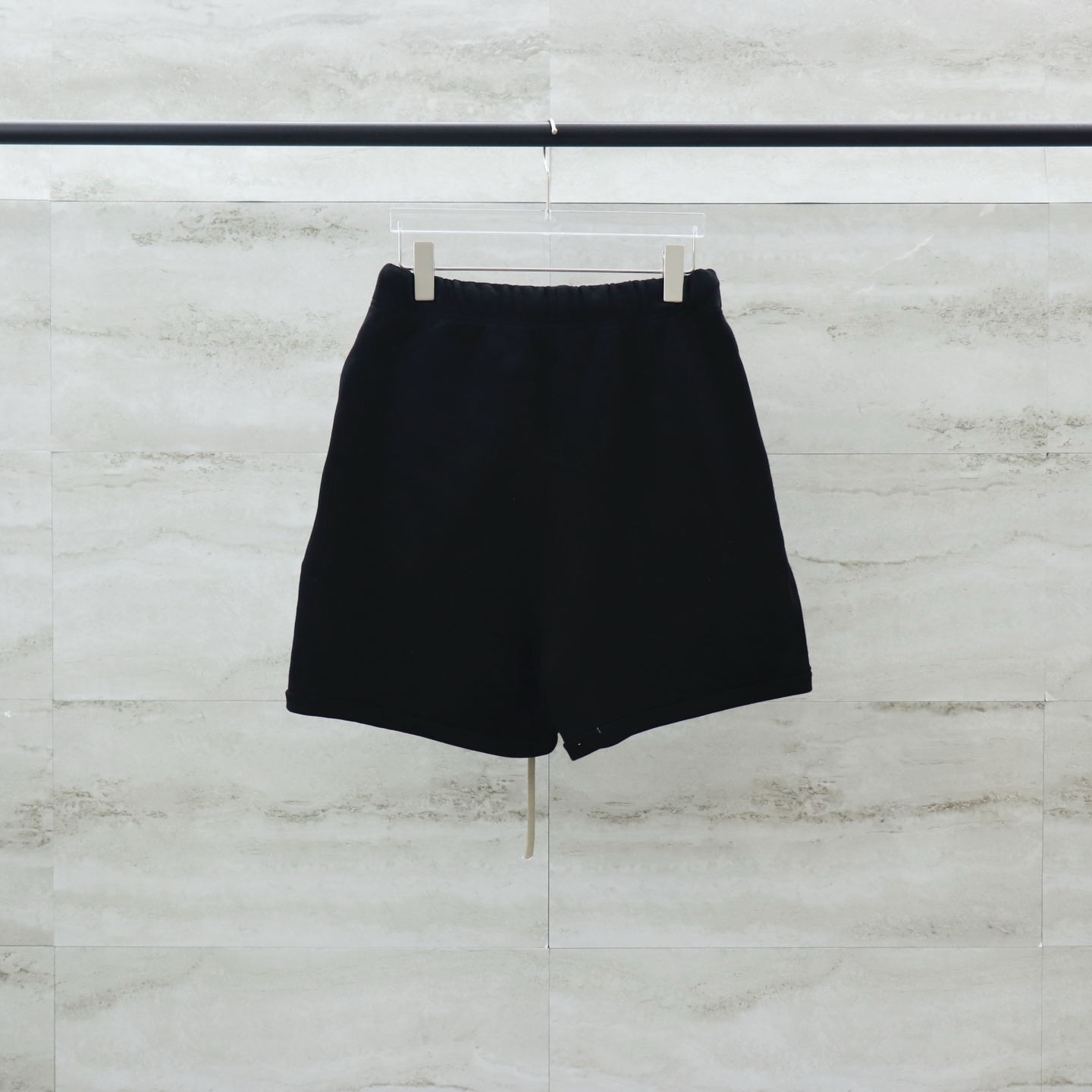 Fear of God Essentials Black Shorts - Elastic Waistband - Casual Style 2 i1743148279238 8085 0 7
