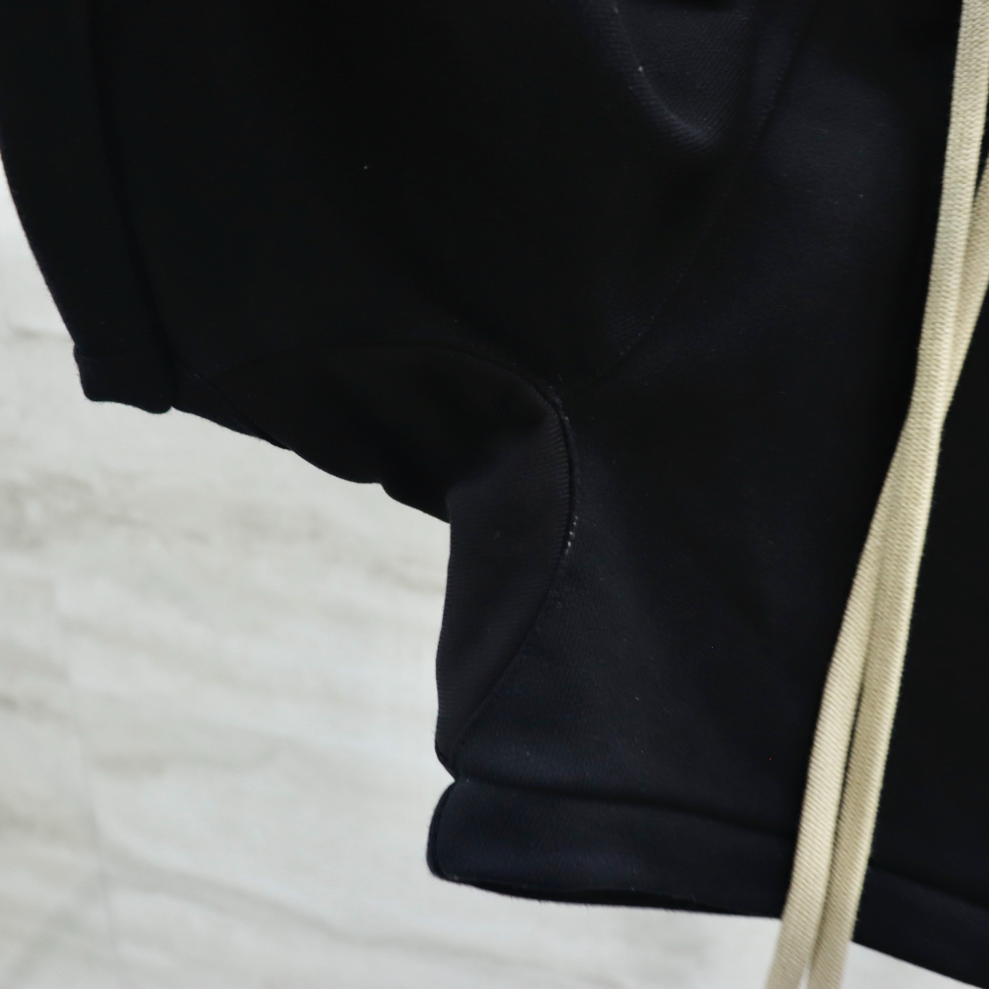 Fear of God Essentials Black Shorts - Elastic Waistband - Casual Style 8 i1743148279256 4780 0 4