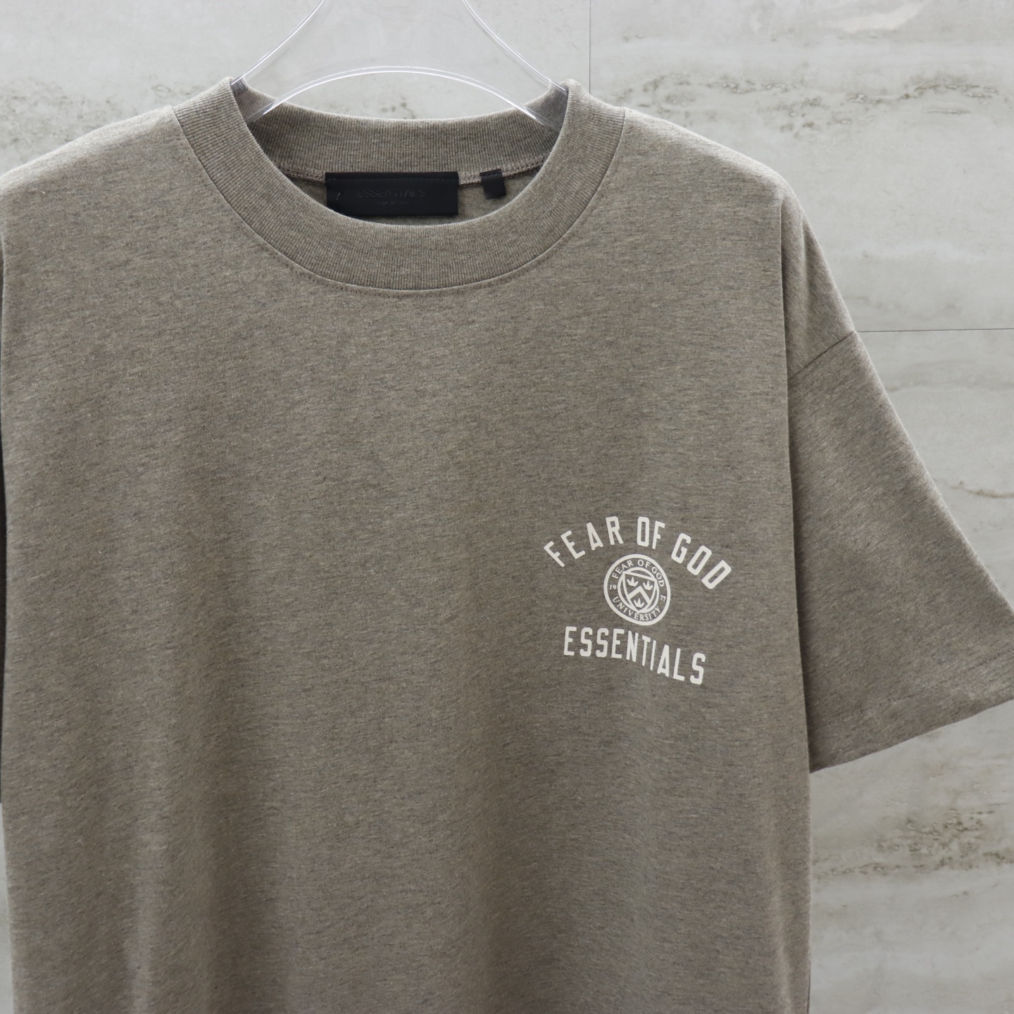Fear of God Essentials Crew Neck T-Shirt, Short Sleeve Casual Tee, Size S-XL 5 i1743151229460 9218 0 2
