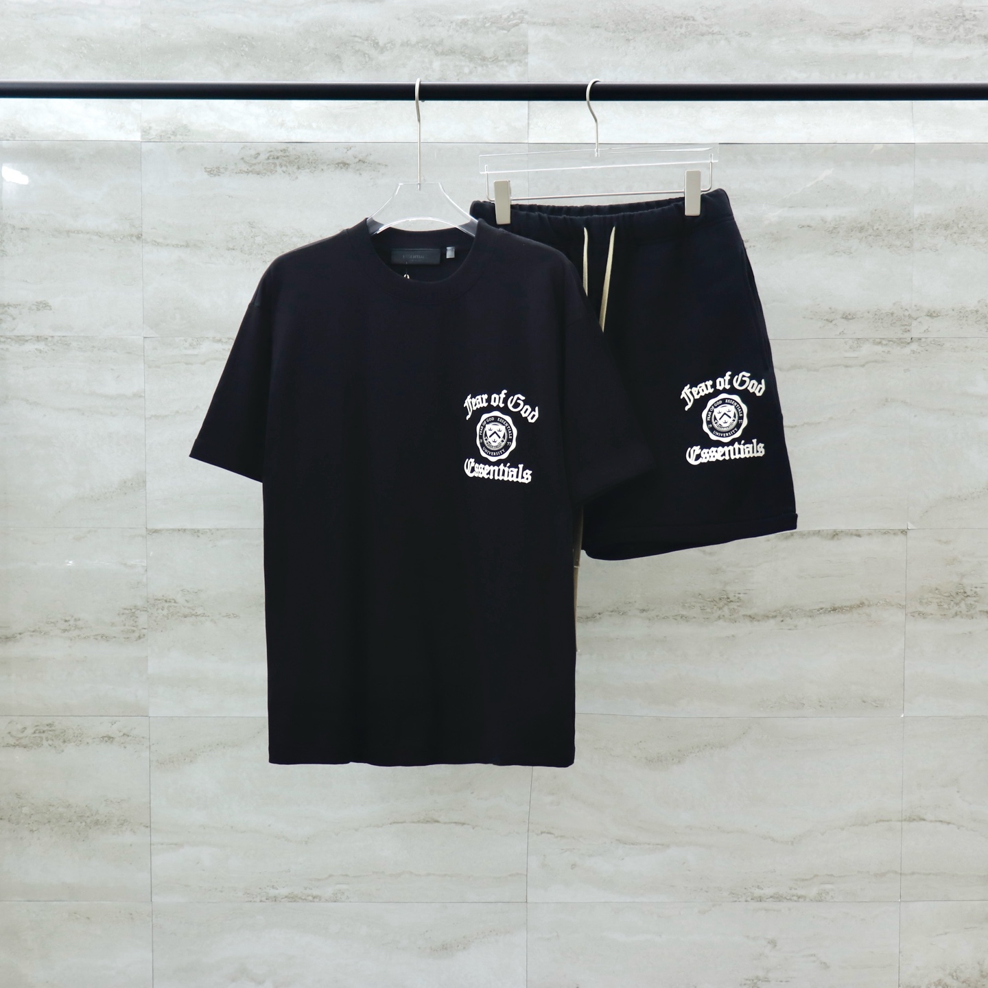 Fear of God Essentials Matching Set – T-Shirt and Shorts - Beige, Size S-XL 2 i1743151869182 6293 0 0