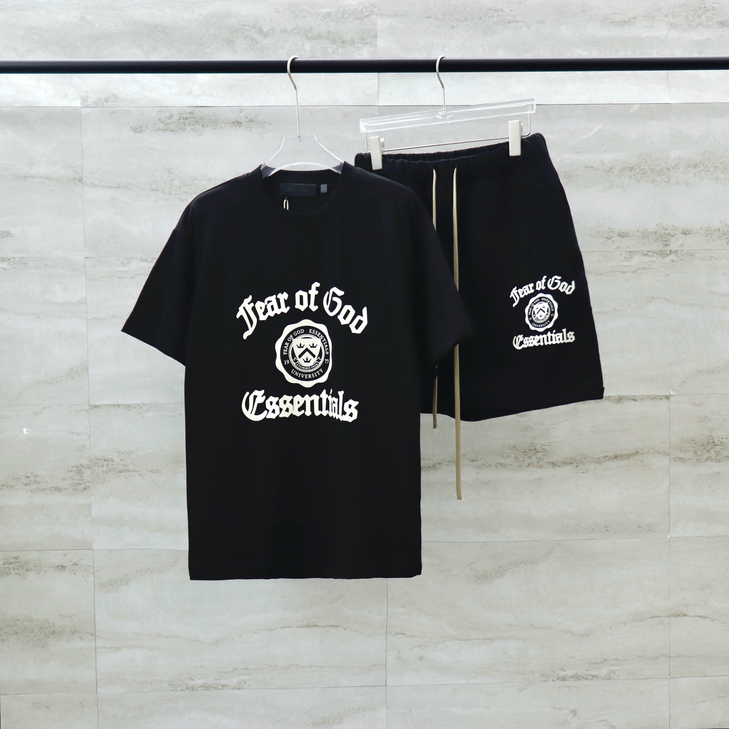 Fear of God Essentials Matching Set – T-Shirt and Shorts - Beige, Size S-XL 3 i1743152207672 4536 0 8