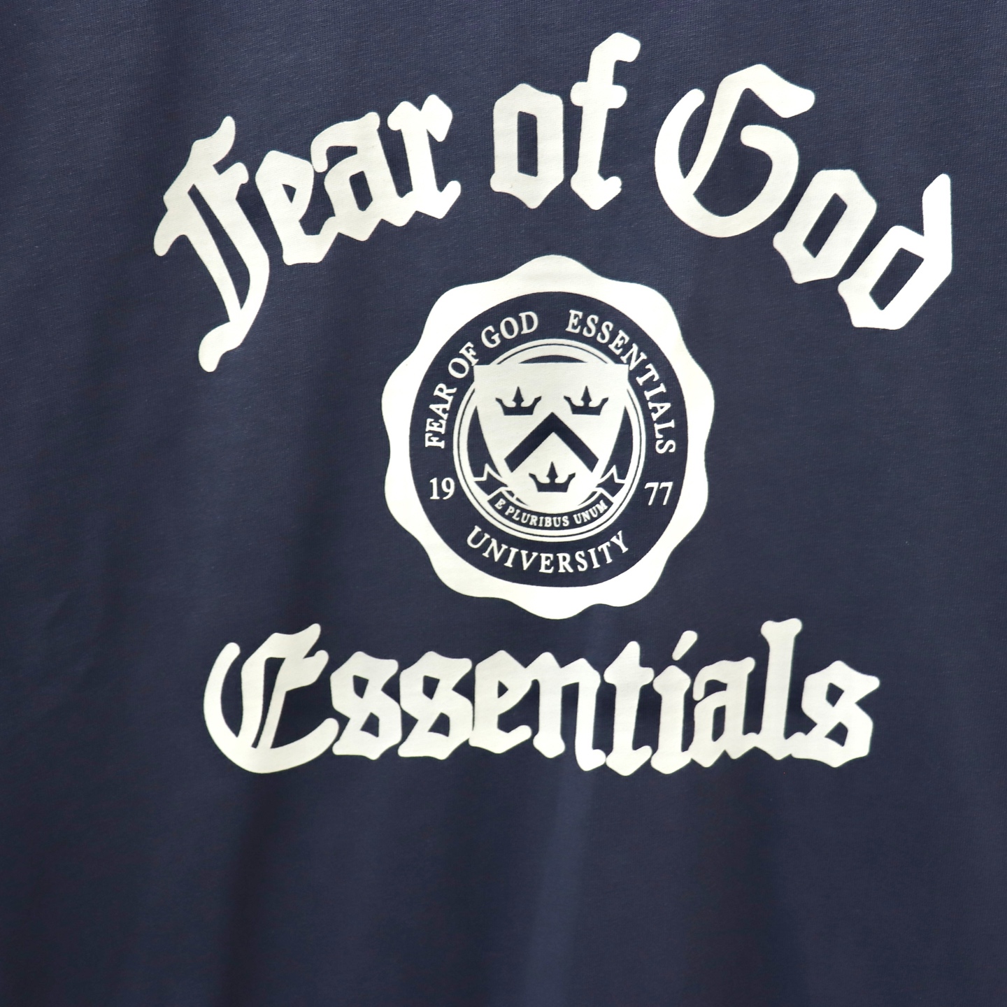 Fear Of God Essentials Crew Neck T-Shirt | Short Sleeve Tee for Men and Women 5 i1743407171251 6781 0 2