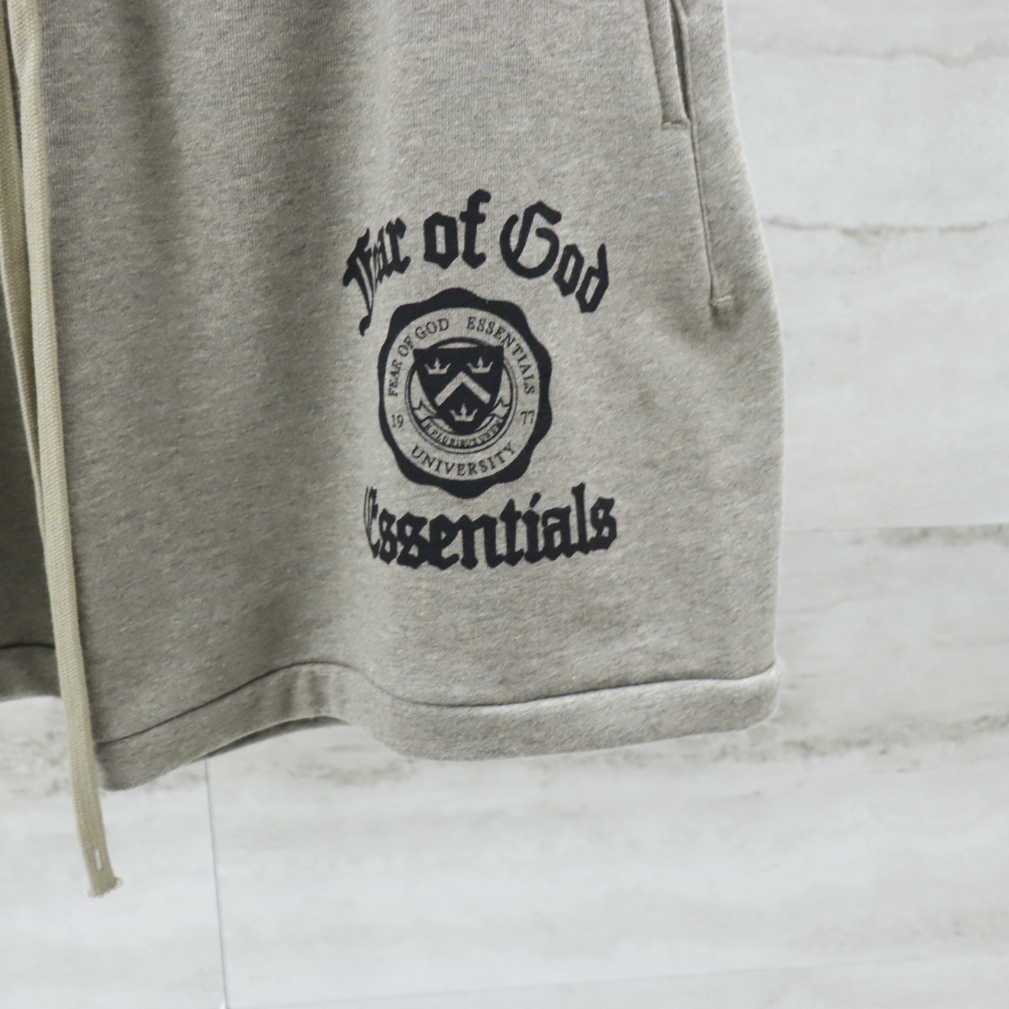 Fear of God Essentials Fleece Shorts - Stylish & Comfortable 5 i1743407258024 6857 0 5