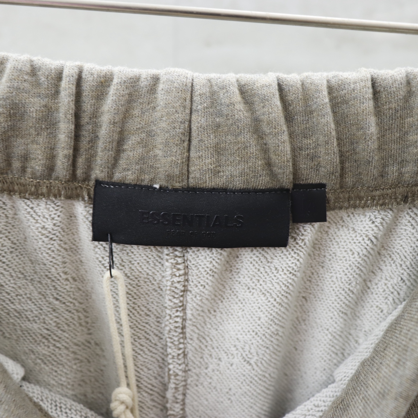 Fear of God Essentials Fleece Shorts - Stylish & Comfortable 8 i1743407262425 10 0 9