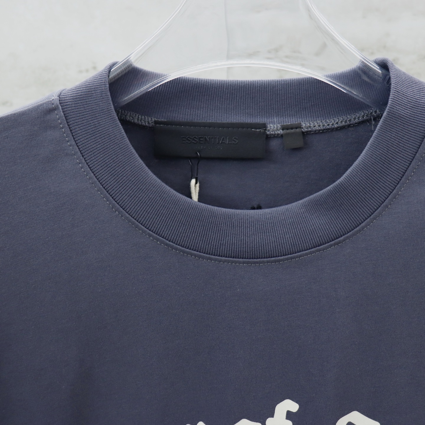 Fear Of God Essentials Crew Neck T-Shirt | Short Sleeve Tee for Men and Women 6 i1743411390385 599 0 5