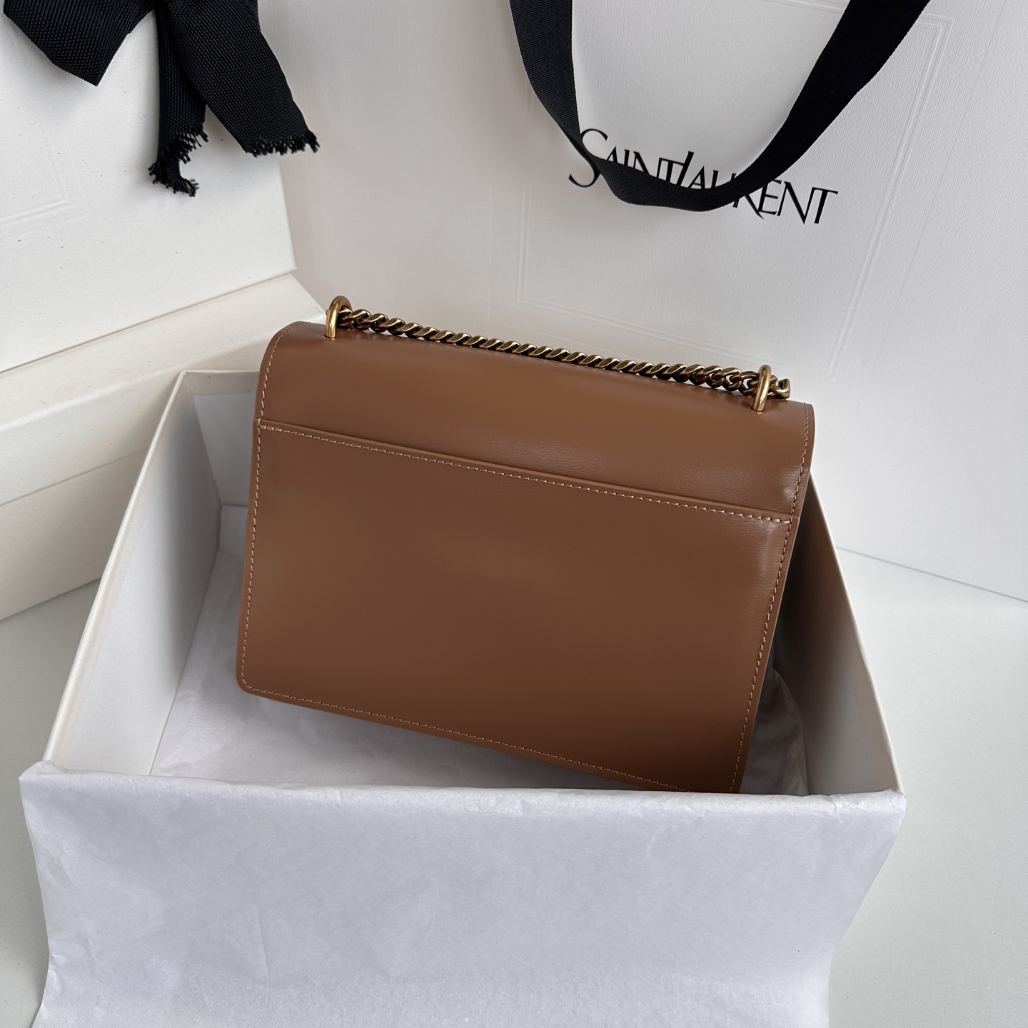 Yves Saint Laurent Sunset 22cm Bag, Brown Leather with Gold-Tone Hardware 2 i1745220633638 7171 0 8