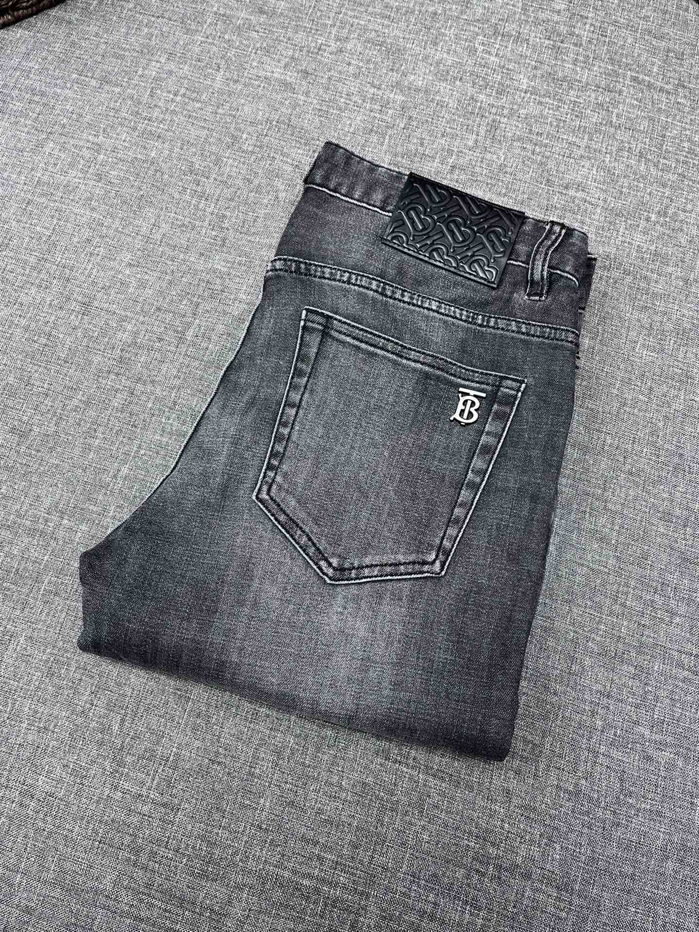 Burberry Abbigliamento Jeans Blu Ricamo Uomini Denim Casual