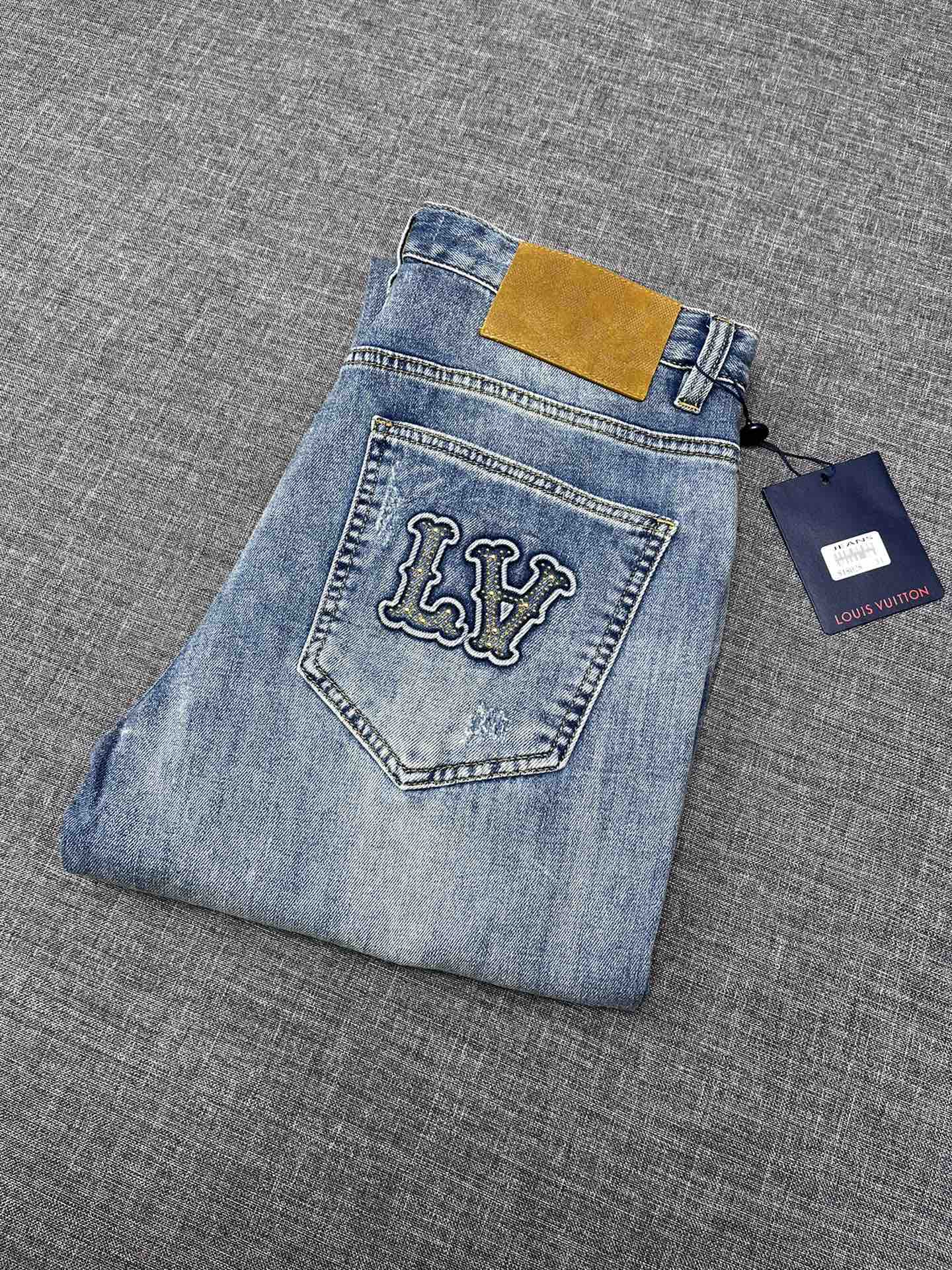 Louis Vuitton Clothing Jeans Platinum White Men Spring/Summer Collection Vintage Casual