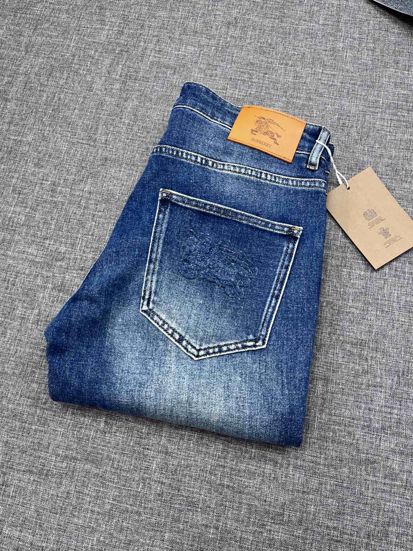 Burberry Kleding Spijkerbroek Blauw Borduurwerk Mannen Denim Casual