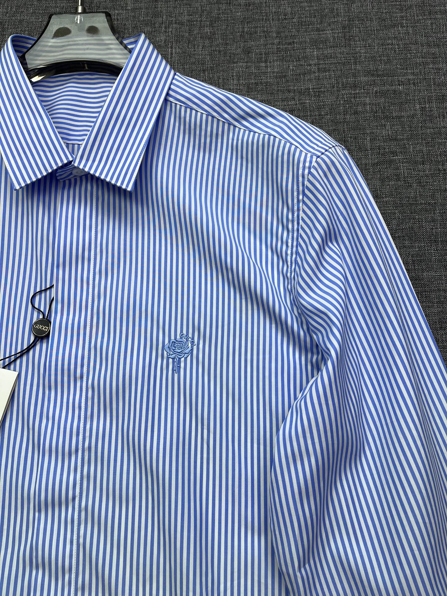Gucci Men's Long Sleeve Shirt with Bee Embroidery and Web Detail 7 i1756392151385 8894 0 5
