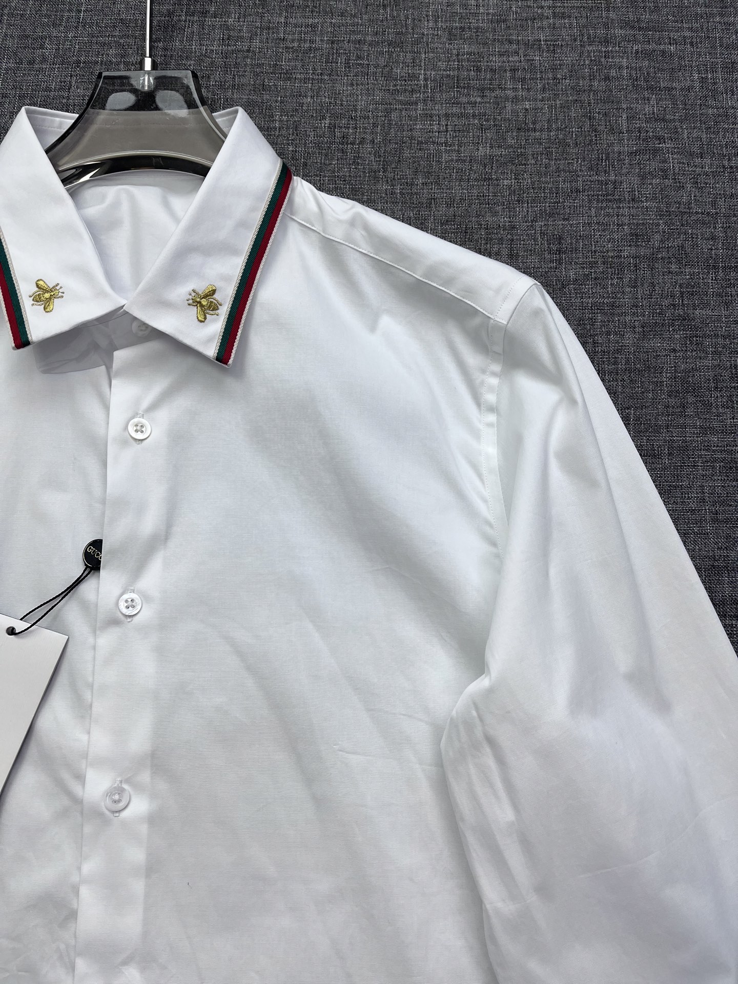 Gucci Men's Embroidered Bee Long Sleeve Shirt - Classic & Stylish 7 i1756392197380 1947 0 5