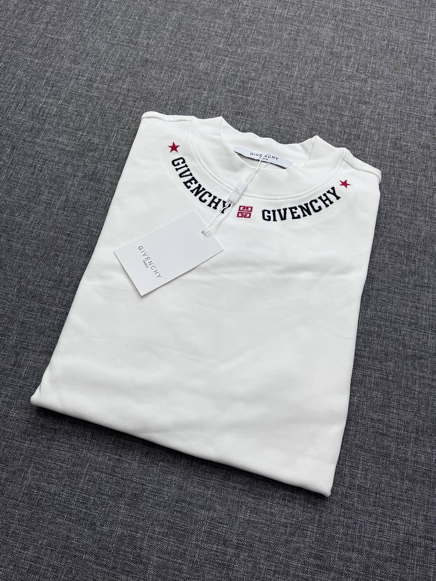 _d2x9sSrXWzADhH76J1qHtuOxsXvhbim5CEuwiLQ