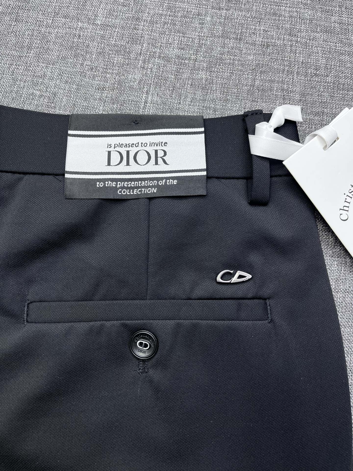 Dior 迪奥男士时装商务休闲高弹西裤长裤，顶级香港洋行货，夏款Ｇ柜新品，高端精英商务必入的类型，可遇而