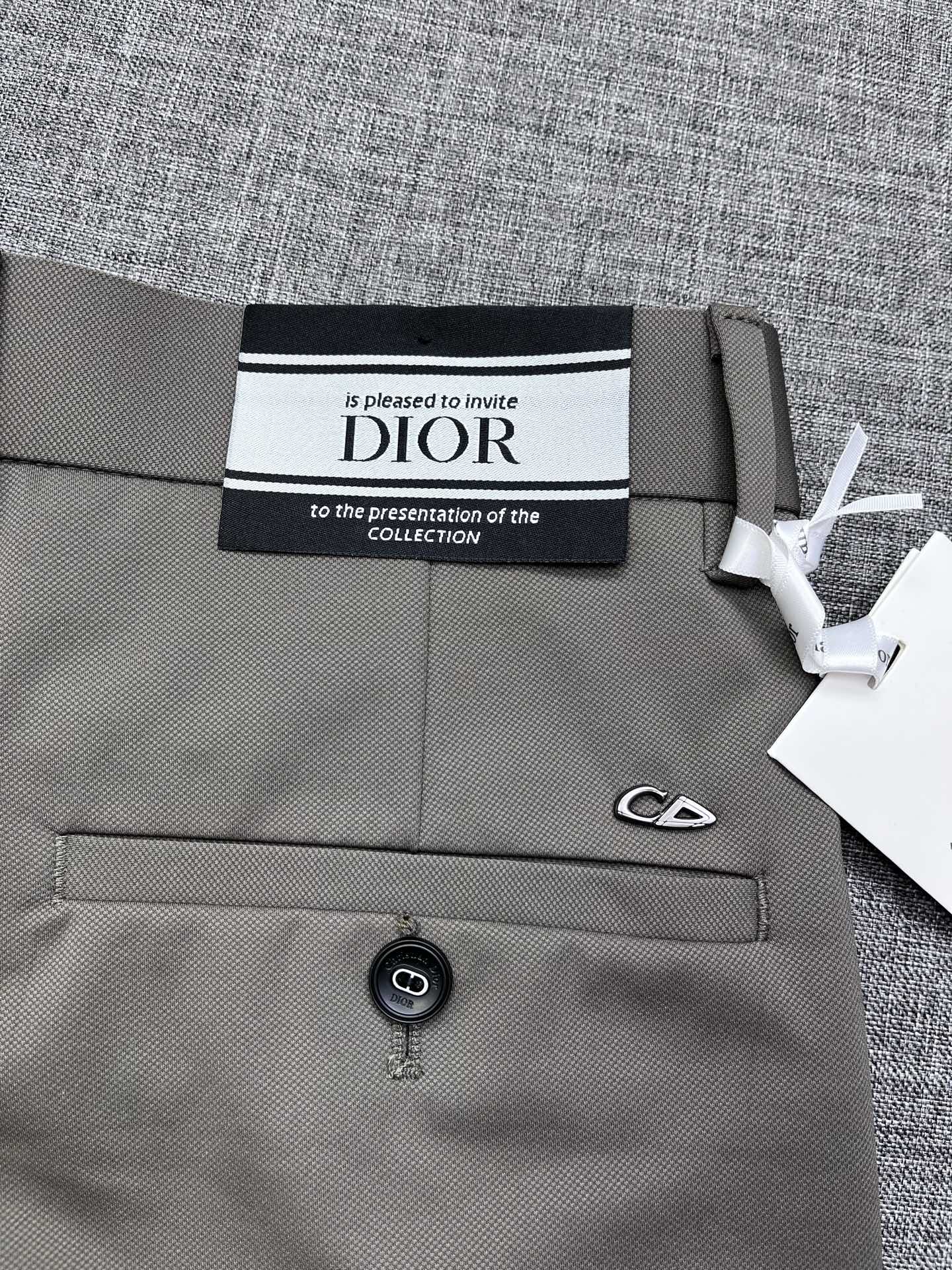 Dior 迪奥男士时装商务休闲高弹西裤长裤，顶级香港洋行货，夏款Ｇ柜新品，高端精英商务必入的类型，可遇而