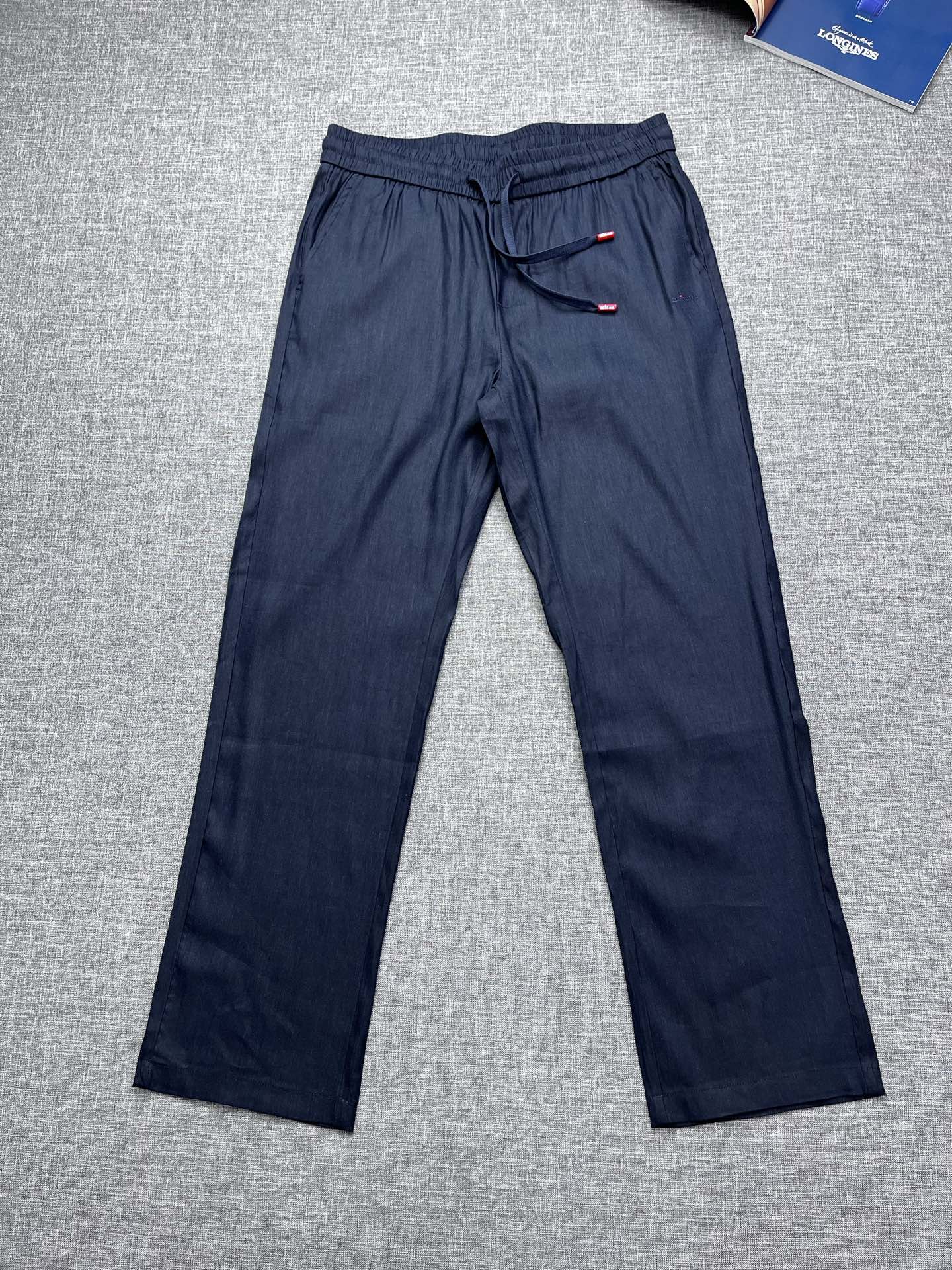 Kiton 家族男士高端亚麻休闲裤，贸易公司渠道货，意大利原厂出品，26年新品，经典奢华之作！！品相完美