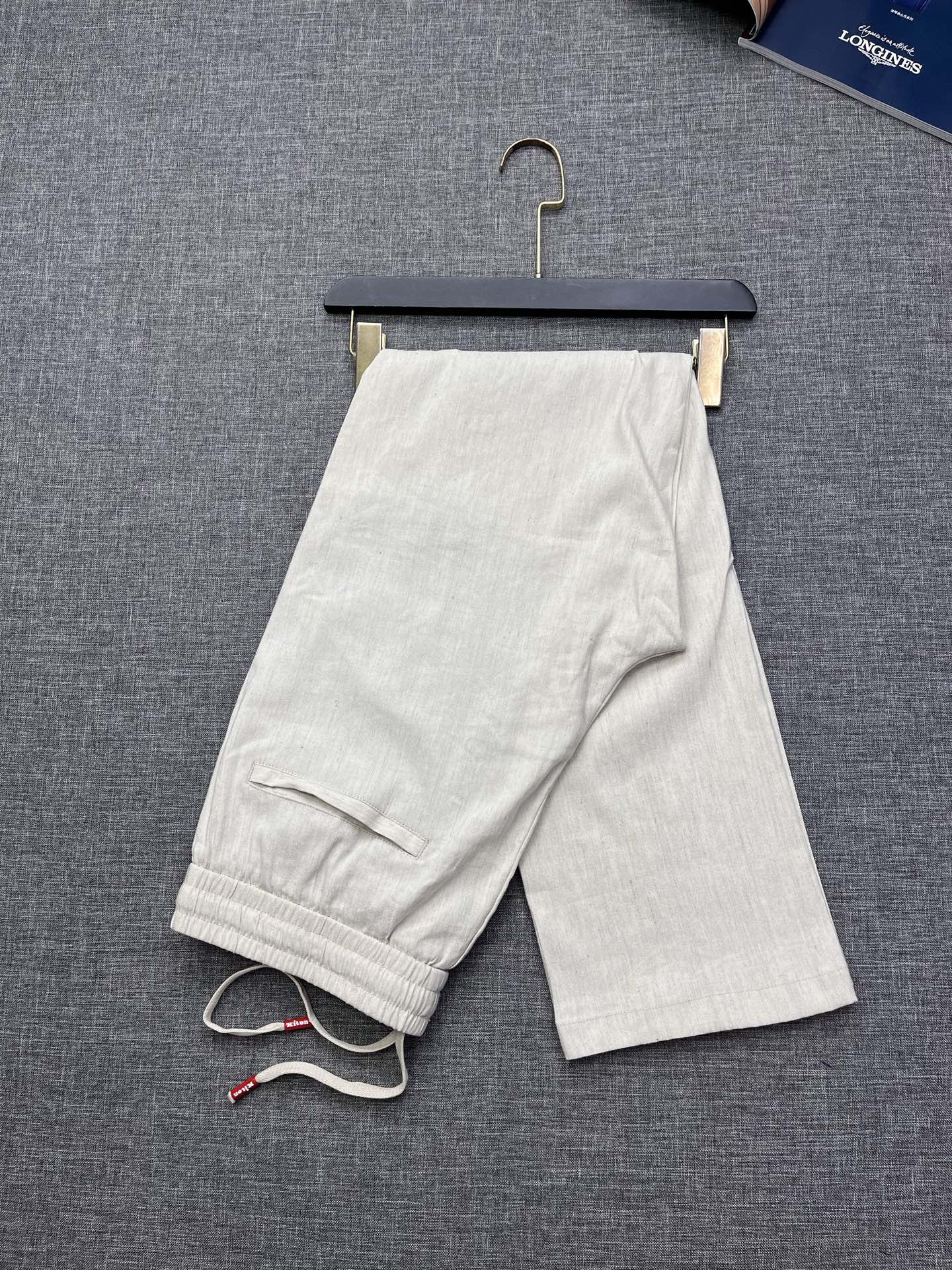 Kiton 家族男士高端亚麻休闲裤，贸易公司渠道货，意大利原厂出品，26年新品，经典奢华之作！！品相完美