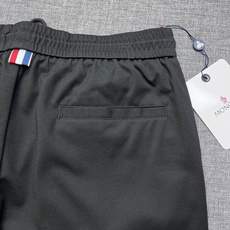 ¥280 Mon 蒙口2026新款男士休闲裤,贸易公司渠道货,26F/W新品,高端毛里求斯代工出品,品相 ¥280 Mon 蒙口2026新款男士休闲裤,贸易公司渠道货,26F/W新品,高端毛里求斯代工出品,品相