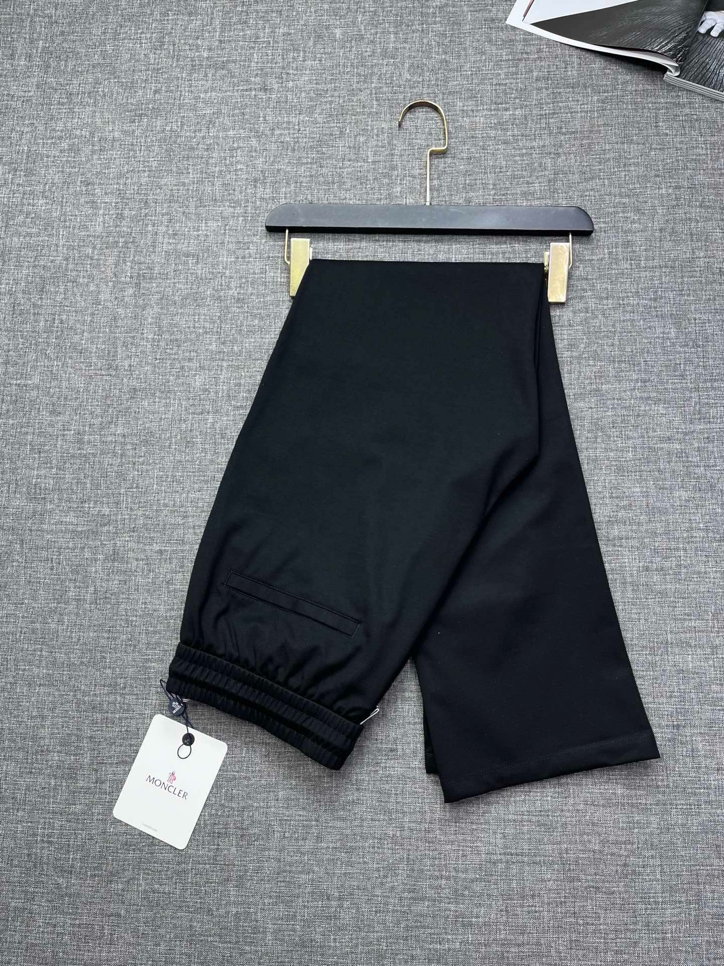 몽클레어 남성 바지 129878 Moncler Pants 썸네일 이미지