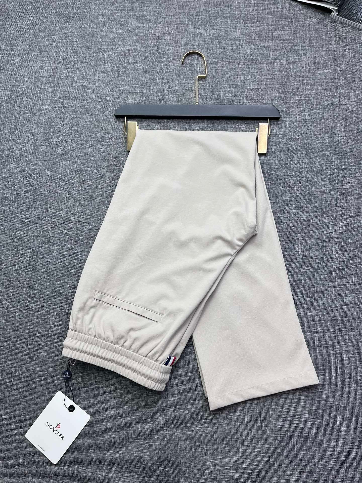 몽클레어 남성 바지 129877 Moncler Pants 썸네일 이미지