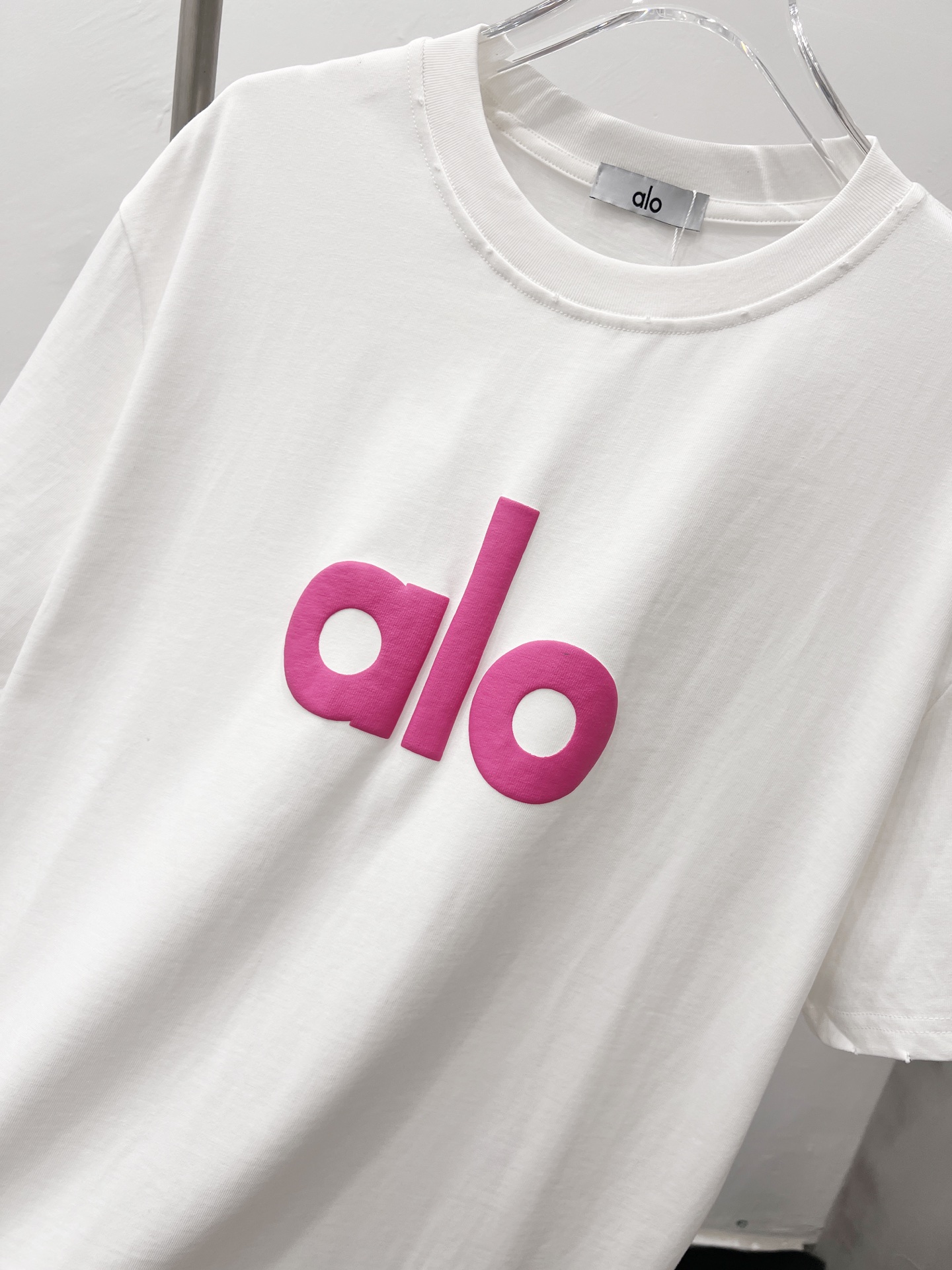 알로 3D 폼 프린트 루즈핏 반팔 티셔츠 50796 이미지 4