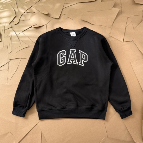 GAP Classic Embroidered Fleece Sweatshirt, Comfortable Fit, Casual Style