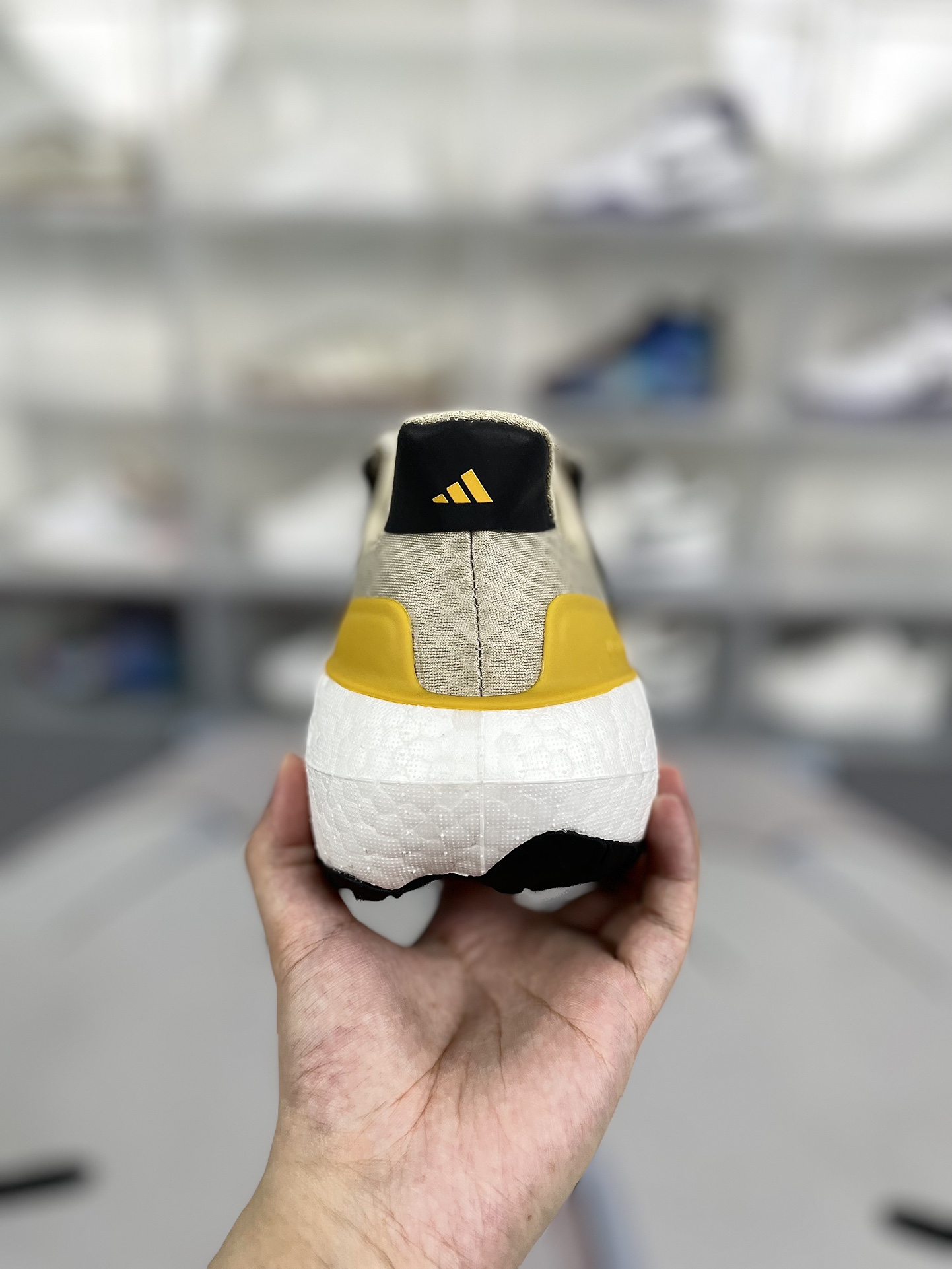 Adidas Ultraboost Light COLD.RDY 2.0 Running Shoes - Gray/Yellow, Size 39-45 3 i1719341202 994 0