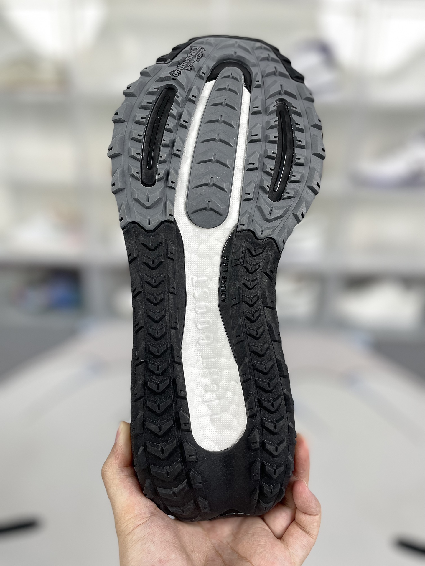 Adidas Ultraboost Light COLD.RDY 2.0 Black Running Shoes - Ultimate Comfort 7 i1719341226 6261 0