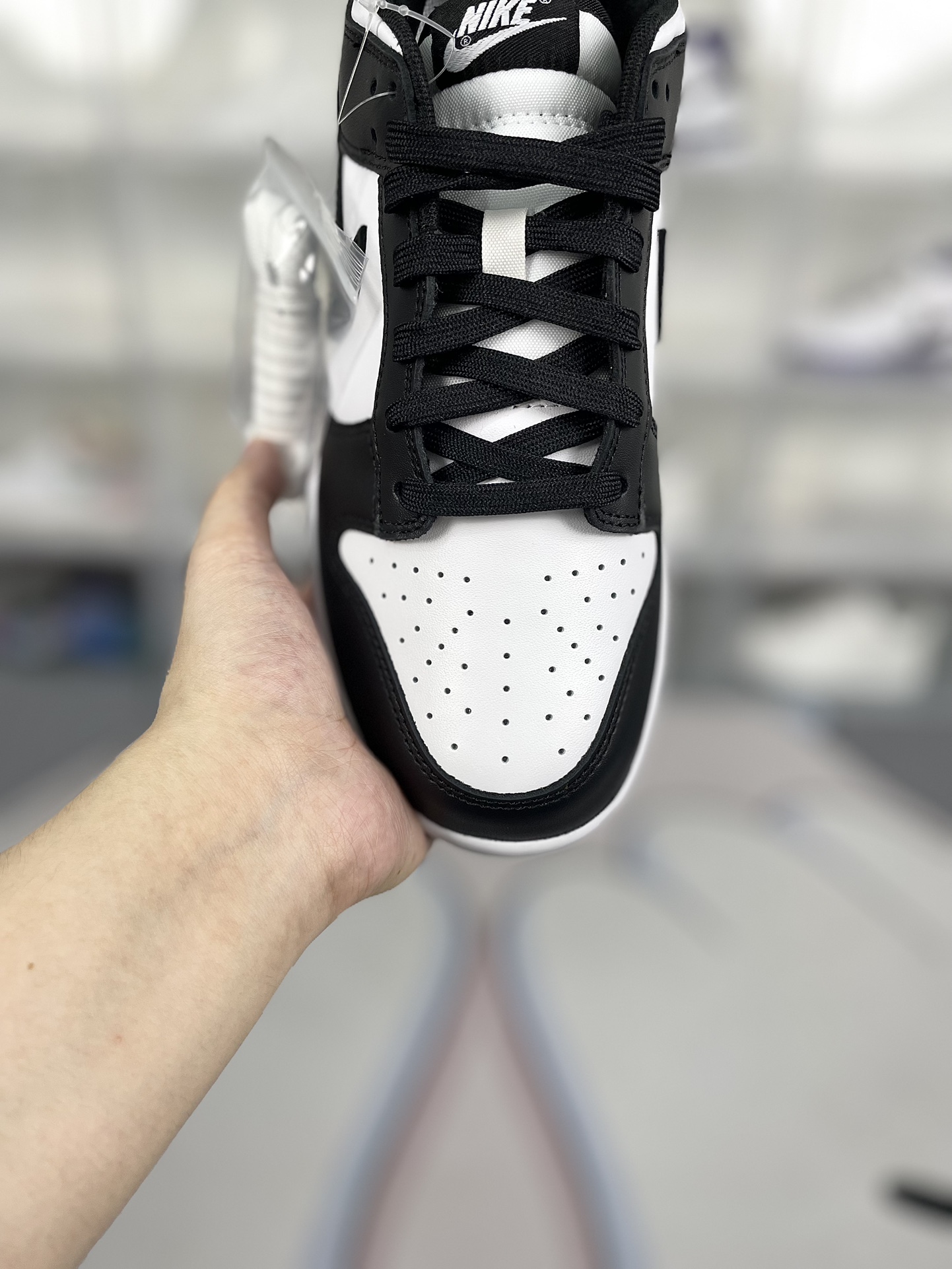 Nike Dunk Low Retro 'Black White' Casual Lifestyle Shoes DD1391-100 5 i1725135341 6766 0