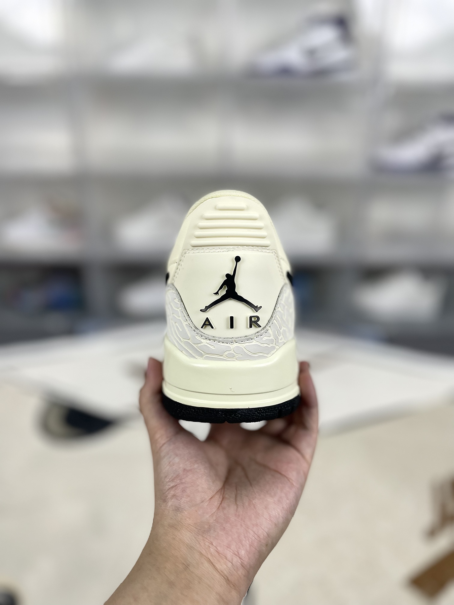 Jordan Legacy 312 Low 'Coconut Milk Black' Retro Basketball Shoes 4 i1729714916 5939 4