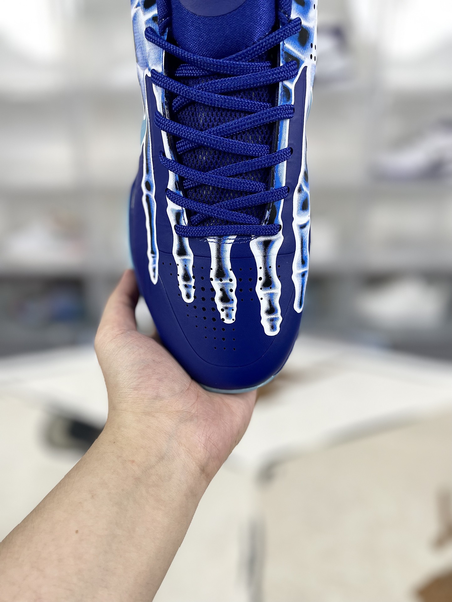 Nike Zoom Kobe 5 Protro "X-Ray" Basketball Shoes - Blue, Unisex 6 i1730055169 1148 5
