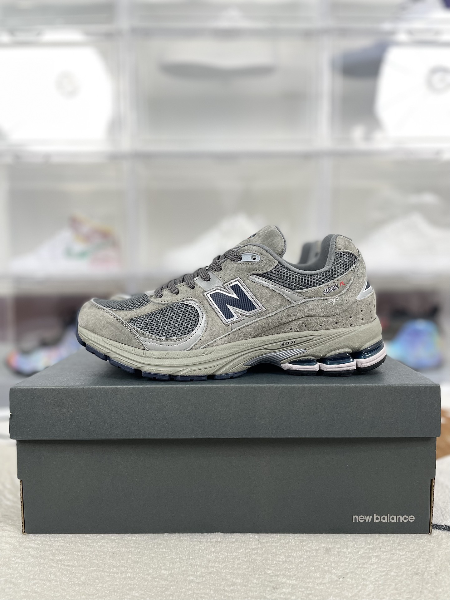 New Balance 2002R Gray Running Shoes - Comfort, Style, and Durability 10 i1730489402 6605 3