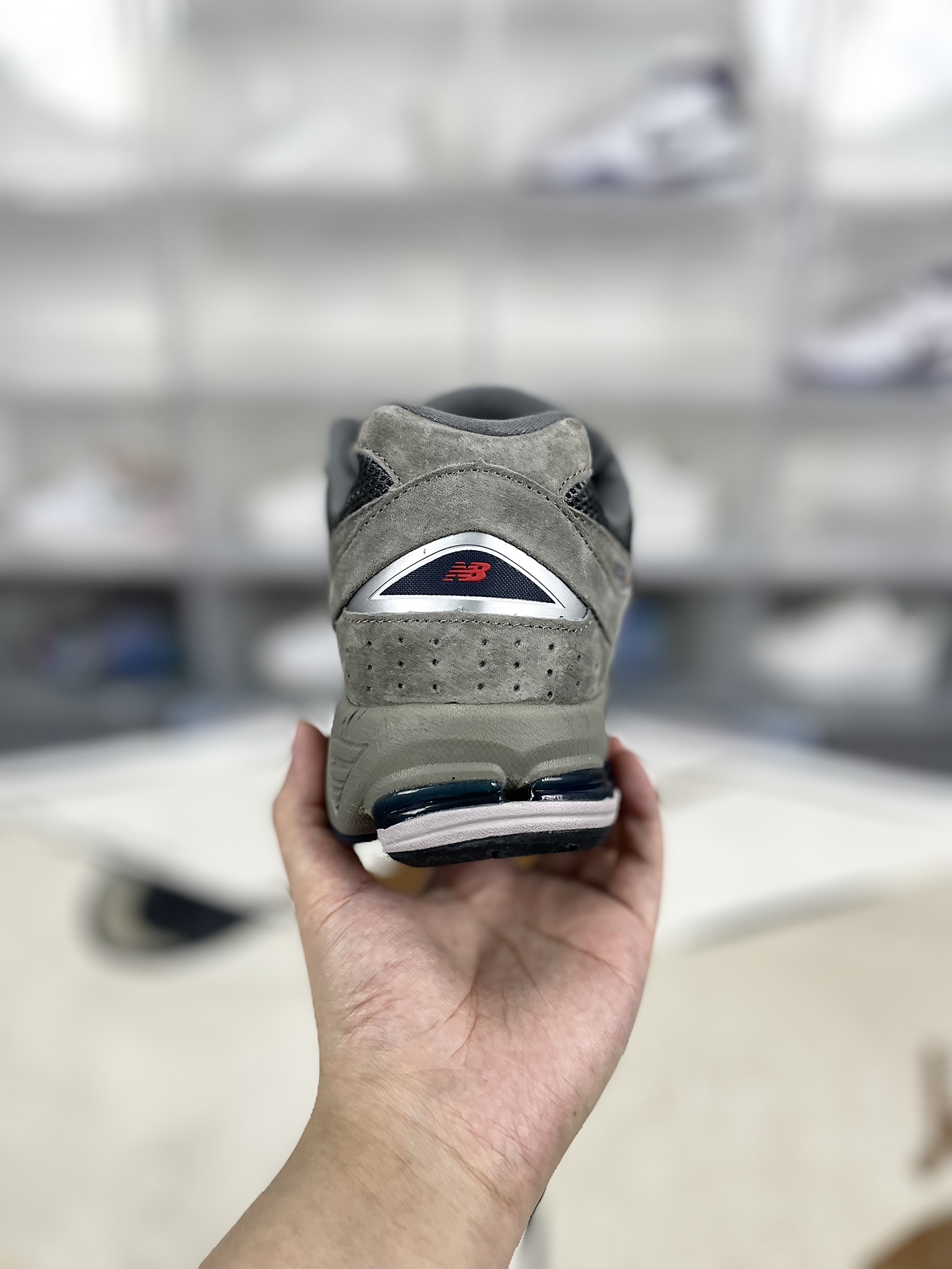 New Balance 2002R Gray Running Shoes - Comfort, Style, and Durability 4 i1730489403 9271 7