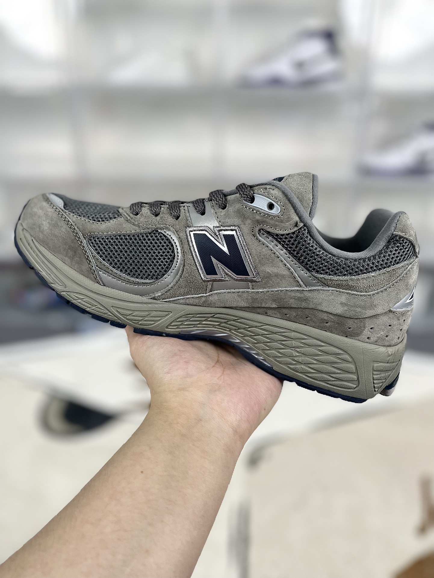 New Balance 2002R Gray Running Shoes - Comfort, Style, and Durability 3 i1730489403 9807 6