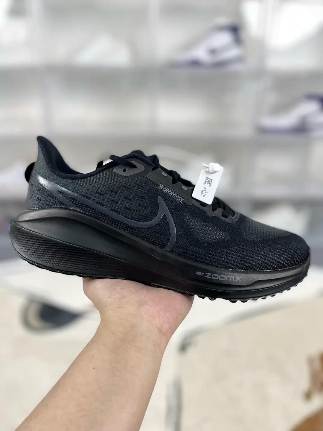 Nike Air Zoom Vomero 17 Running Shoes - Black, Comfortable, and Breathable