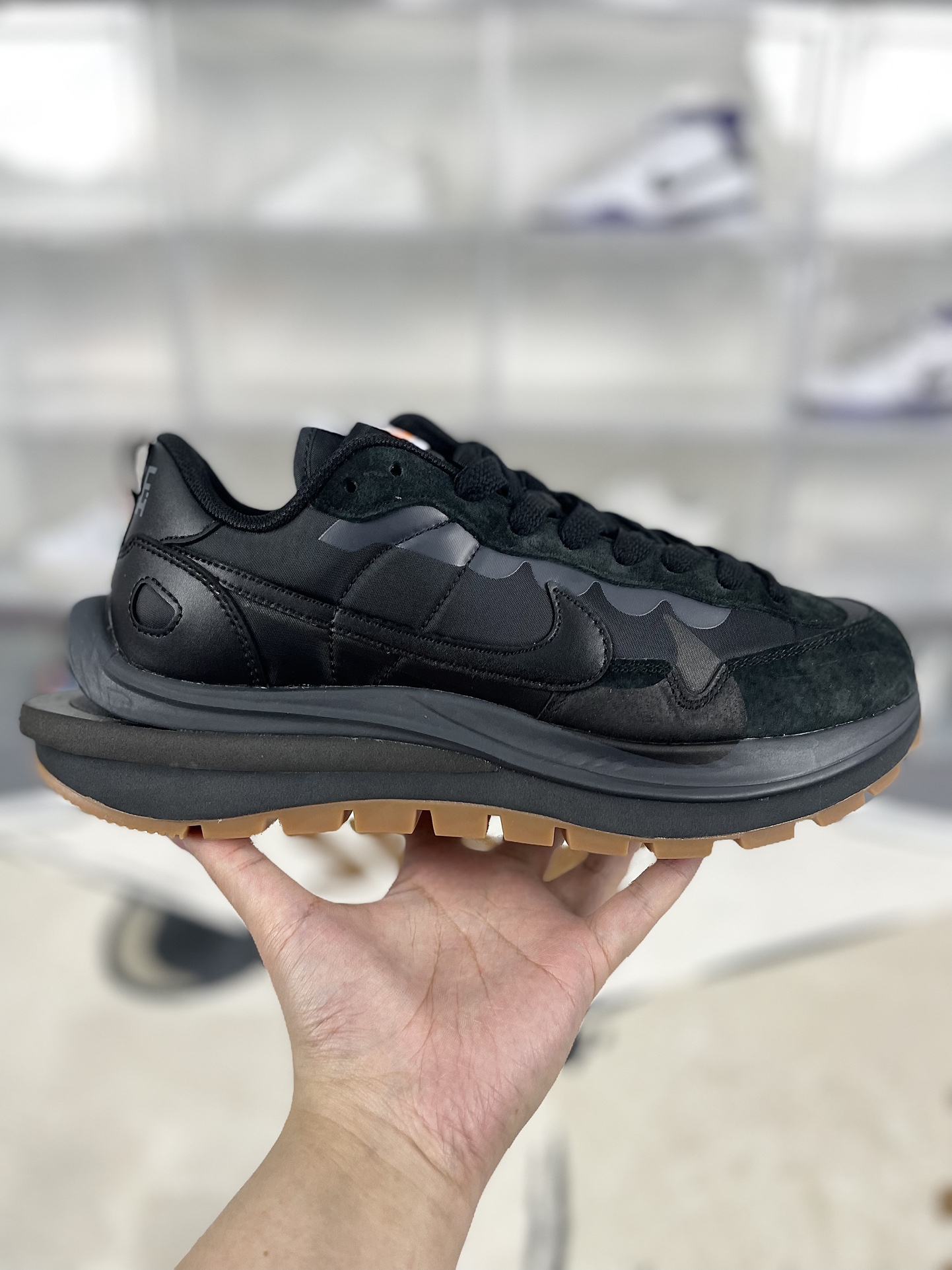Sacai x Nike VaporWaffle Black Gum Sneakers - Casual Low Top Shoes 9 i1731872927 8166 0