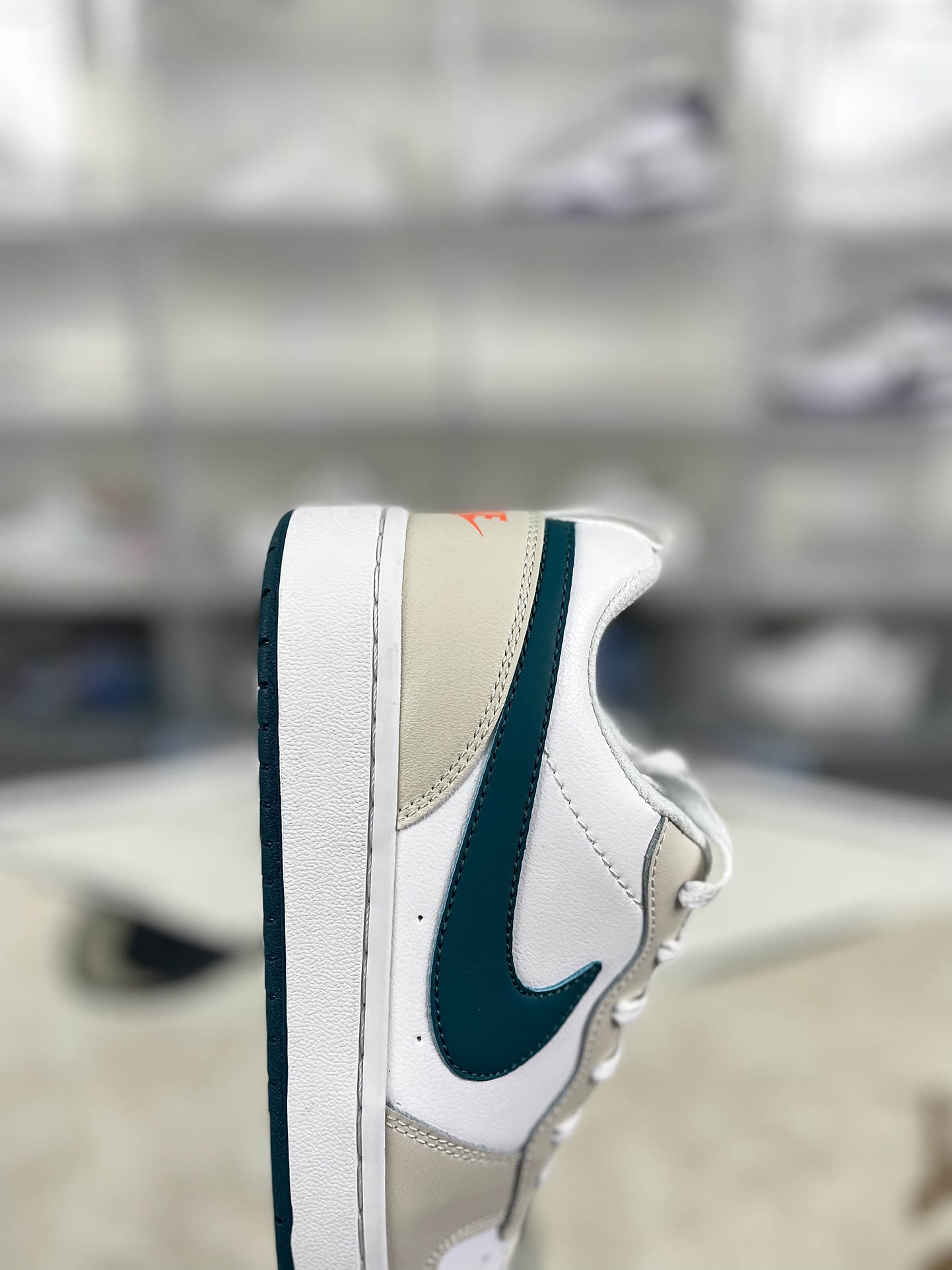 Nike Court Borough Low 2: Flexible, Durable, Low-Top Sneakers - White/Green 8 i1732387394 8894 1