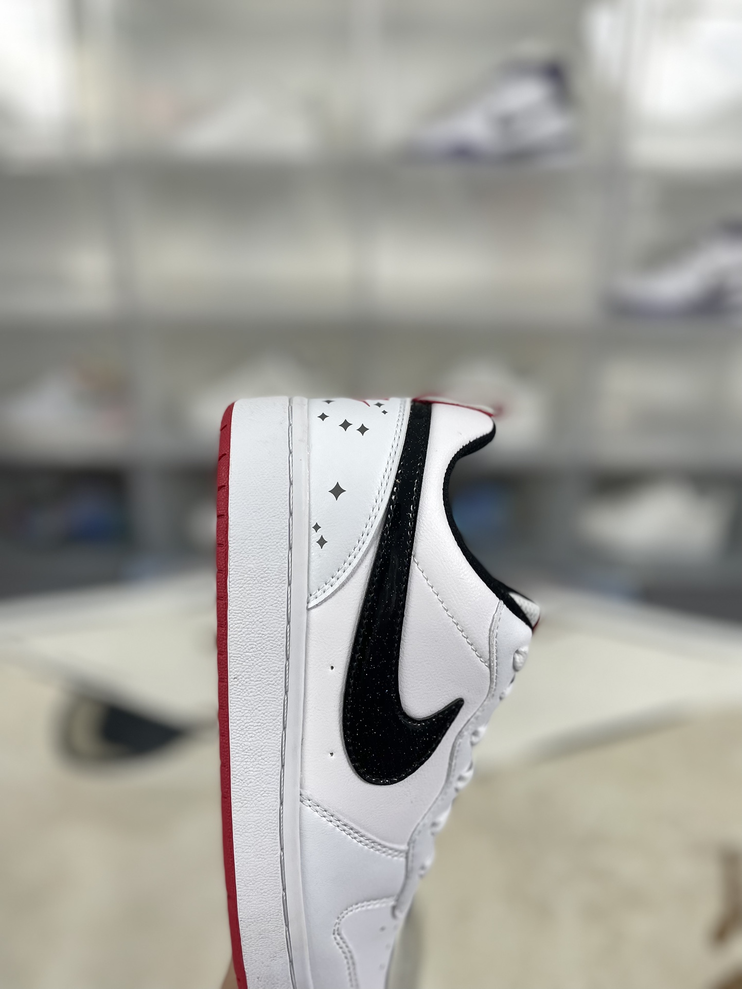 Nike Court Borough Low 2: Stylish, Flexible, and Durable White/Red Sneakers 7 i1732570276 6794 0