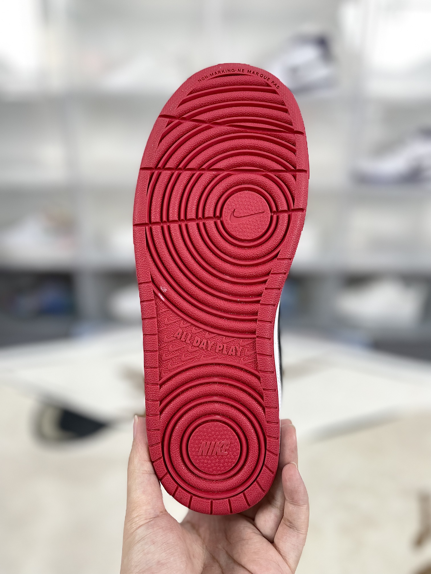 Nike Court Borough Low 2: Stylish, Flexible, and Durable White/Red Sneakers 6 i1732570276 6832 0