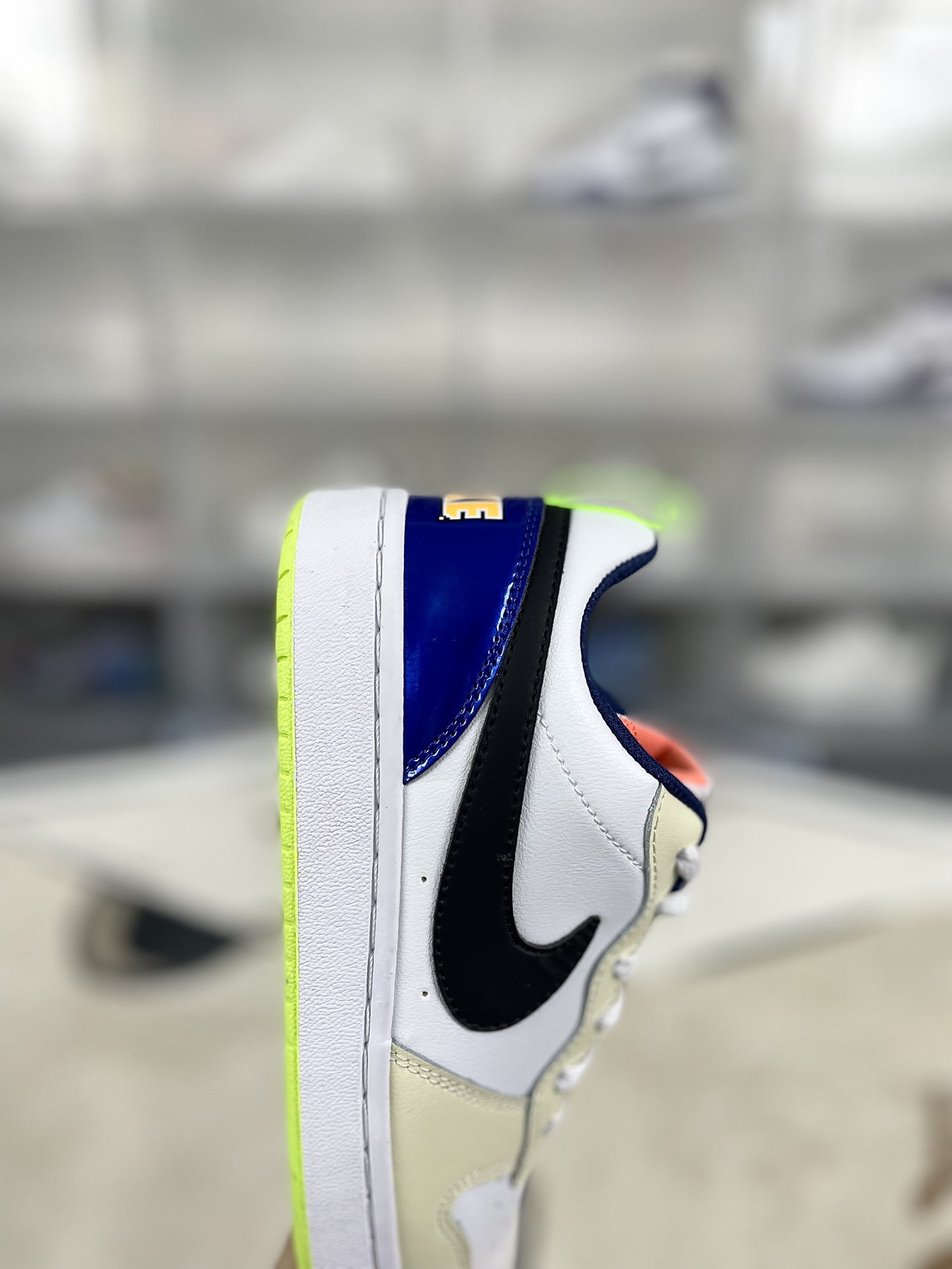 Nike Court Borough Low 2: Flexible, Low-Top Sneakers in White, Blue & Green 8 i1732570292 3597 0