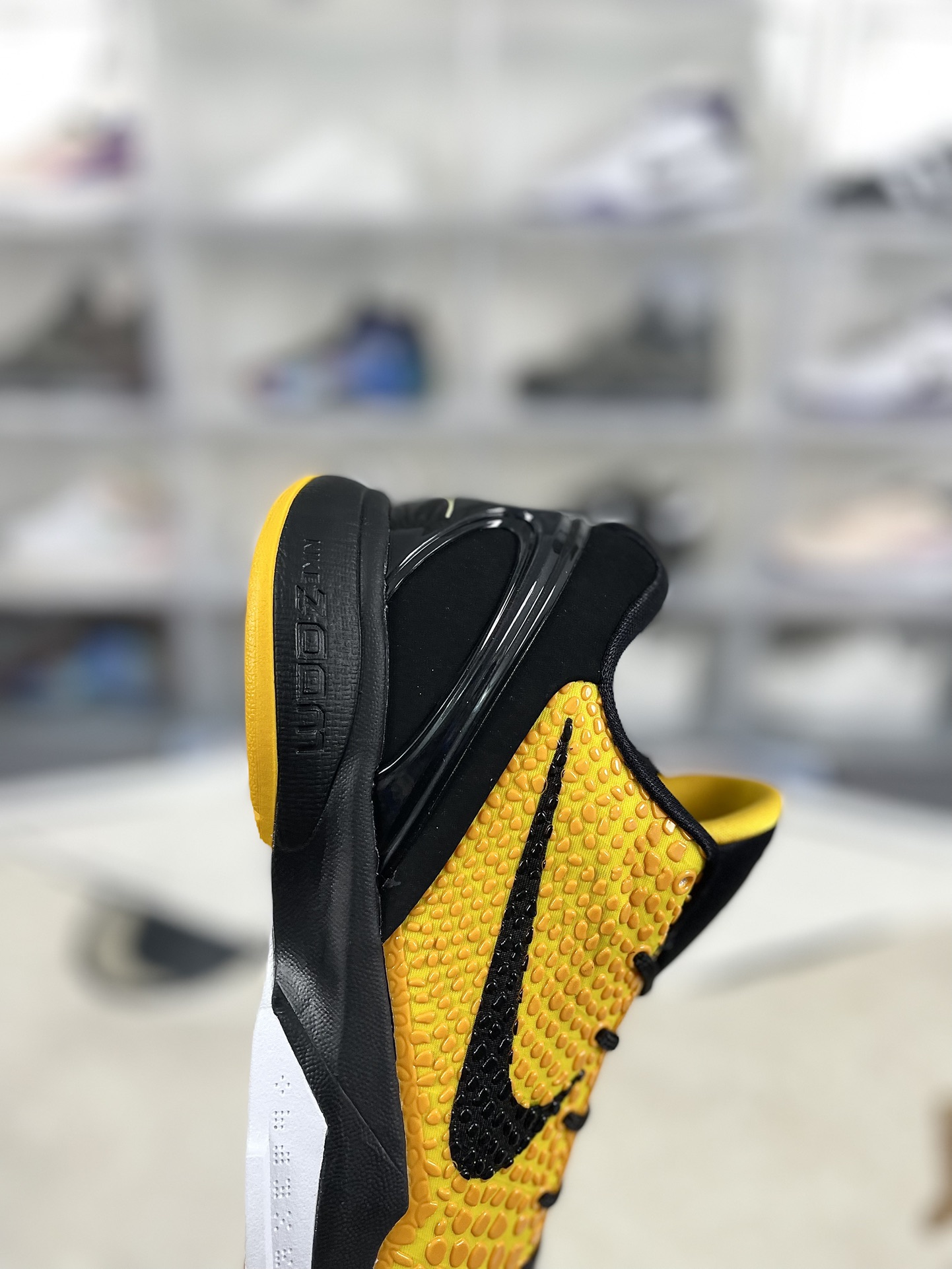 Nike Zoom Kobe 6 VI Lightbulb Basketball Shoes Black Yellow 429659-700 7 i1732998266 7365 8