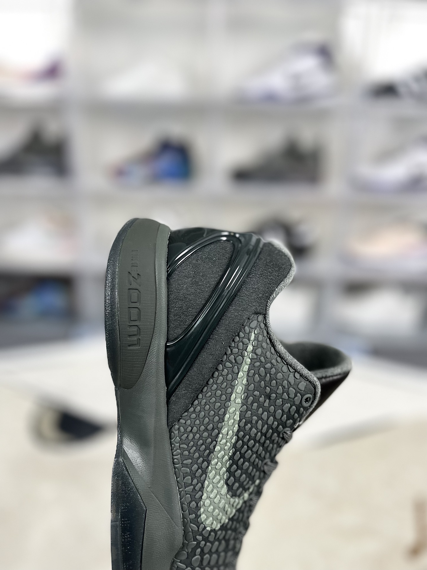 Nike Zoom Kobe 6 'Black Mamba' Basketball Shoes - Fade to Black Edition 7 i1733259698 2530 5