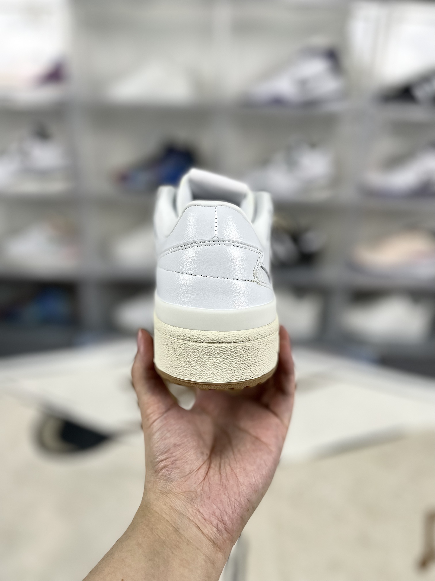 Adidas Originals Forum 84 ADV White Retro Low-Top Sneakers Unisex 3 i1733604847 3582 0