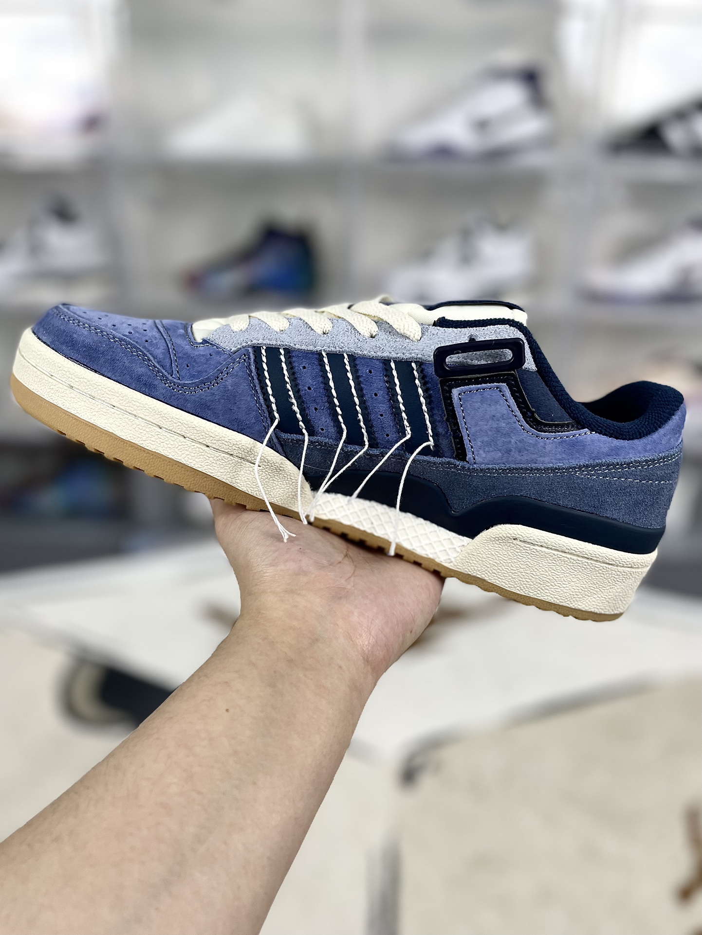 Adidas Originals Forum 84 Low-Top Sneakers - Denim Blue, Unisex Style 2 i1733687938 2387 0