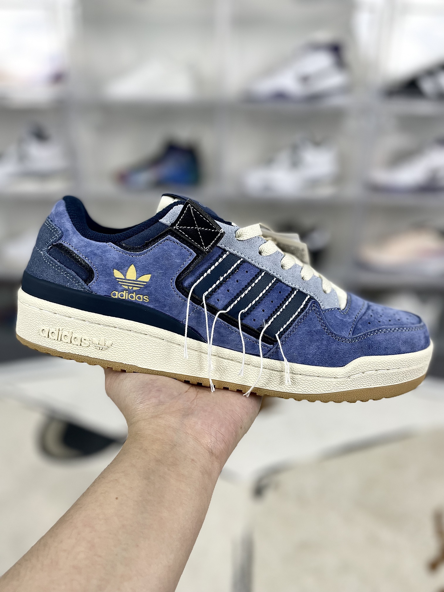 Adidas Originals Forum 84 Low-Top Sneakers - Denim Blue, Unisex Style 1 i1733687938 9703 0