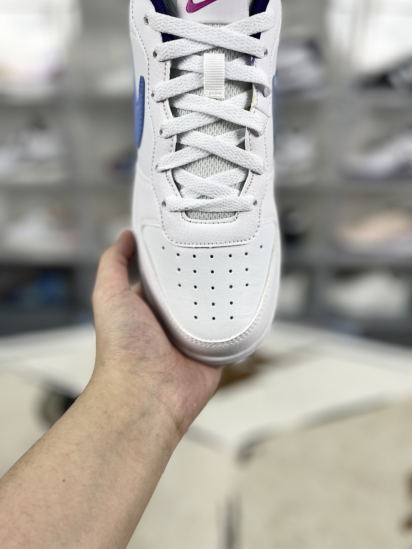 Nike Court Borough Low 2: Flexible, Comfortable White/Blue Sneakers for Casual Wear 5 i1733689169 1414 3