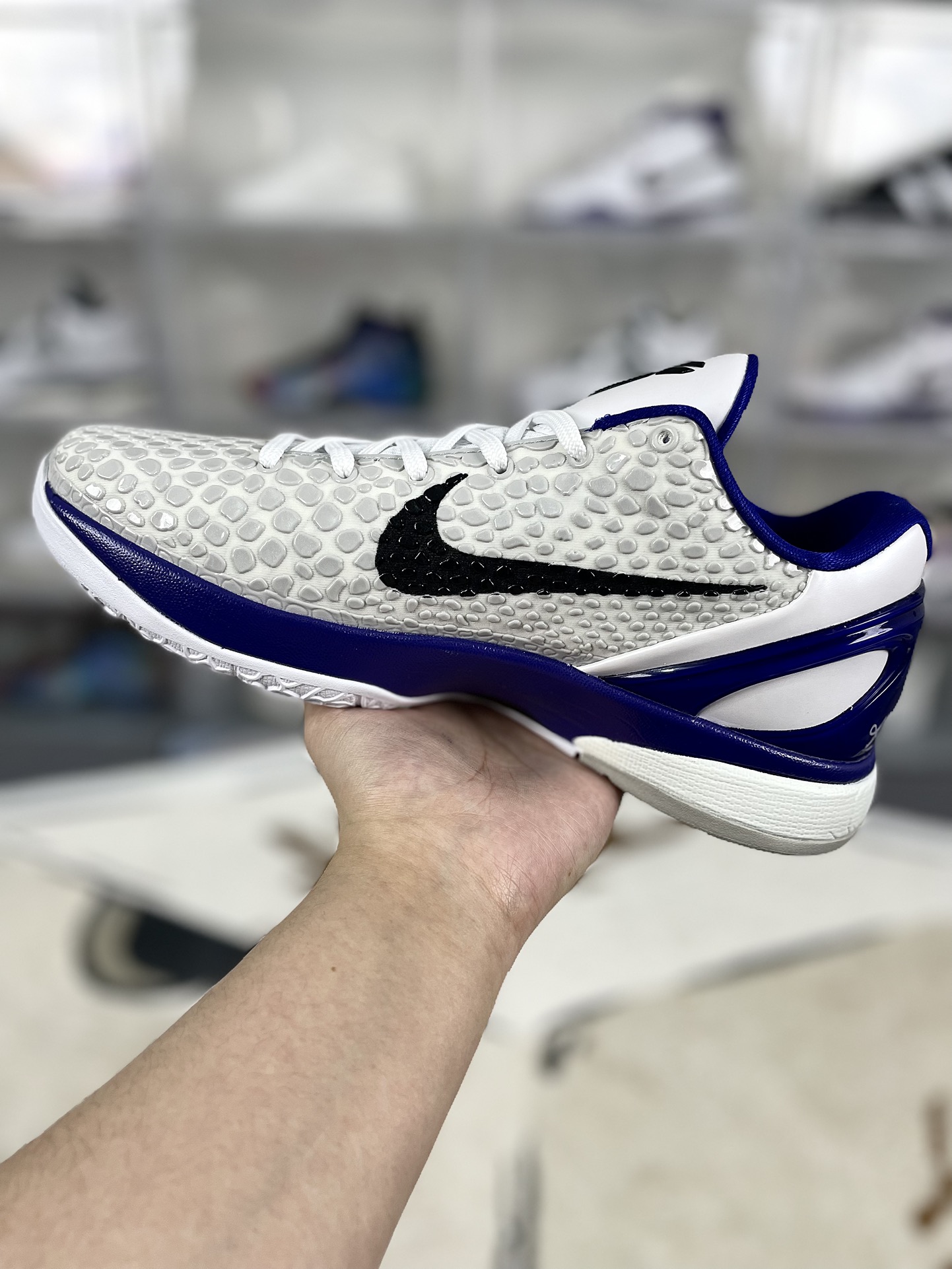 Nike Zoom Kobe 6 Concord Basketball Shoes - White/Purple, Low-Top 3 i1733866274 3537 7